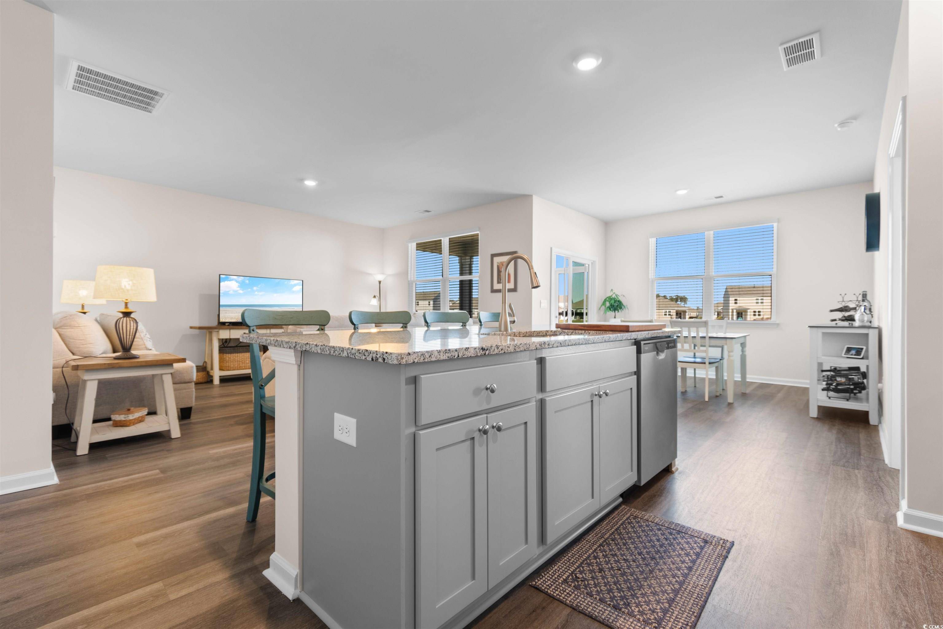 Myrtle Beach, SC 29588,542 Black Pearl Way