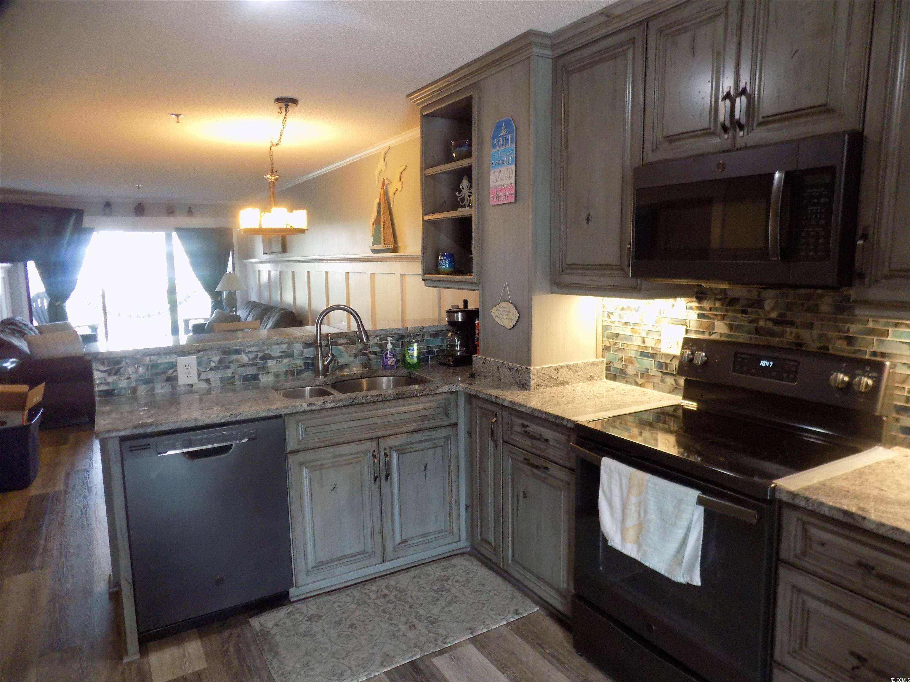 North Myrtle Beach, SC 29582,305 N Hillside Dr. N #103