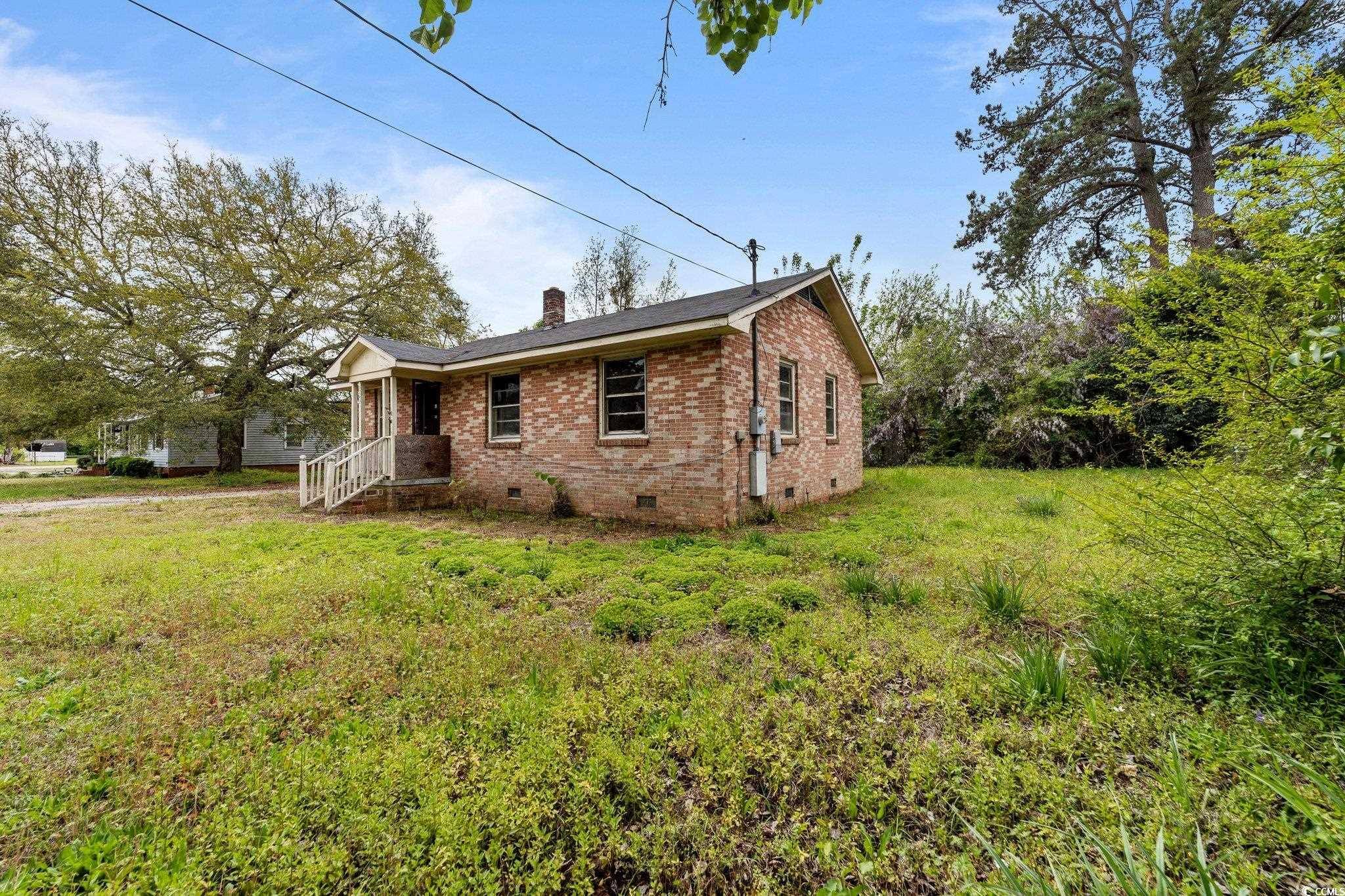 Lamar, SC 29069,223 Adams Circle