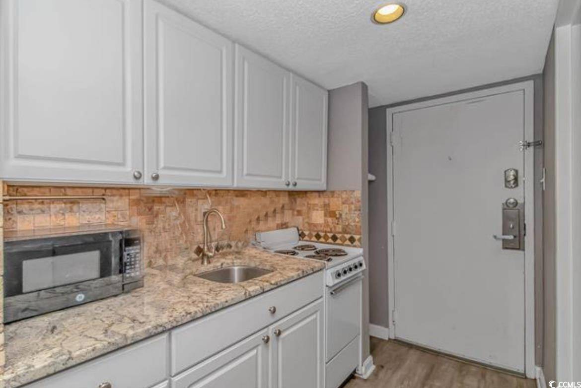 Myrtle Beach, SC 29572,7000 N Ocean Blvd. #127