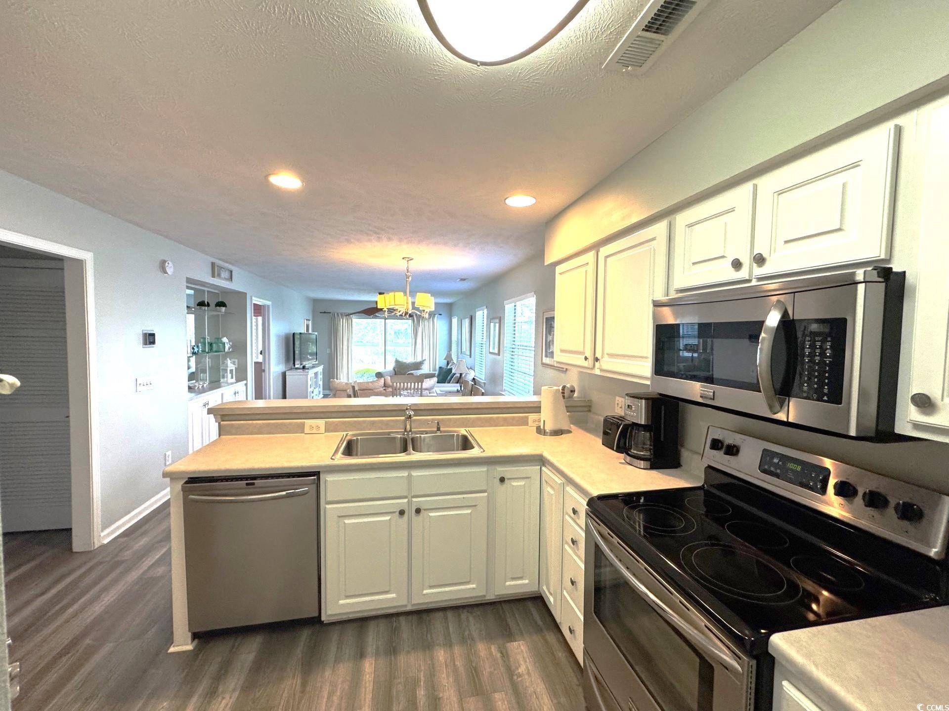 Pawleys Island, SC 29585,524 Pinehurst Ln. #19D