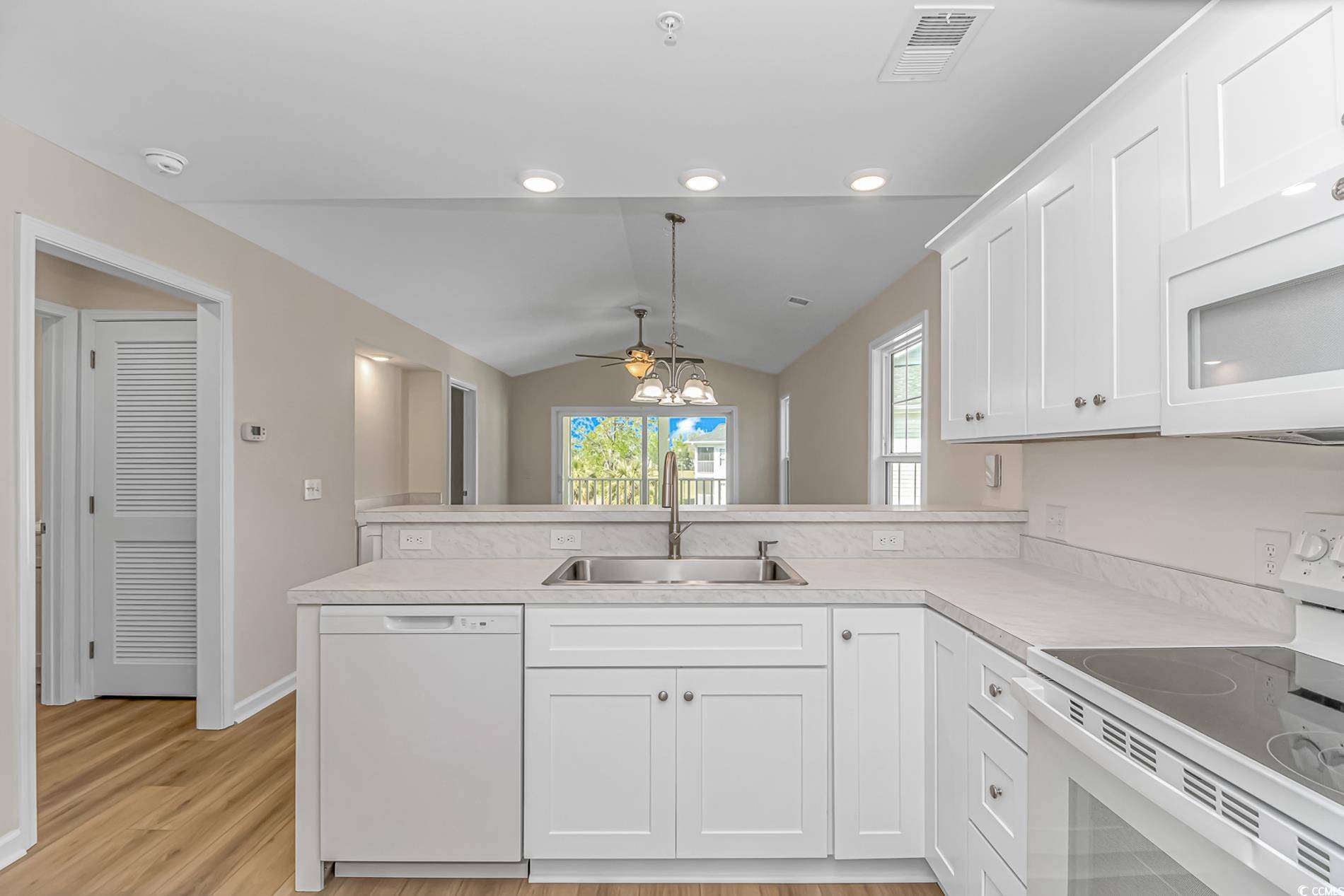 Myrtle Beach, SC 29579,485 White River Dr. #30-I