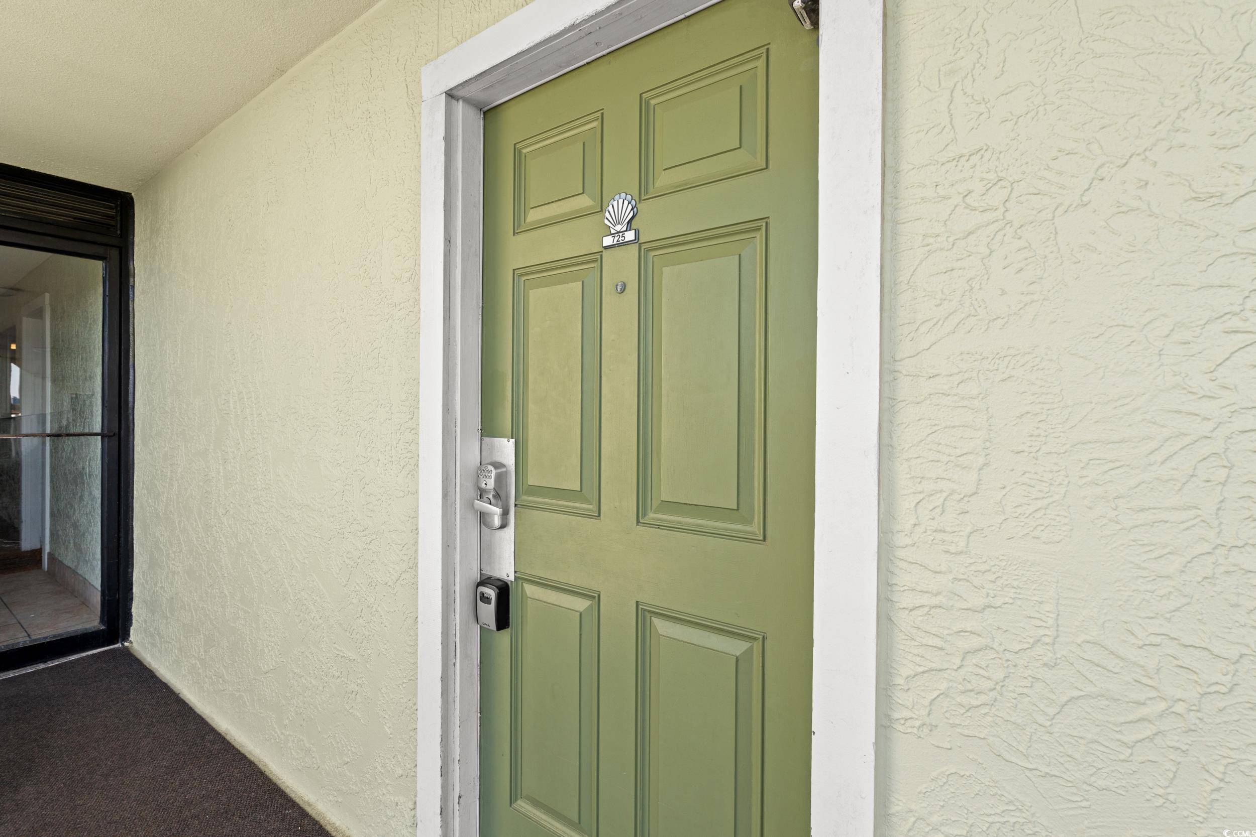 Myrtle Beach, SC 29572,9400 Shore Dr. #725