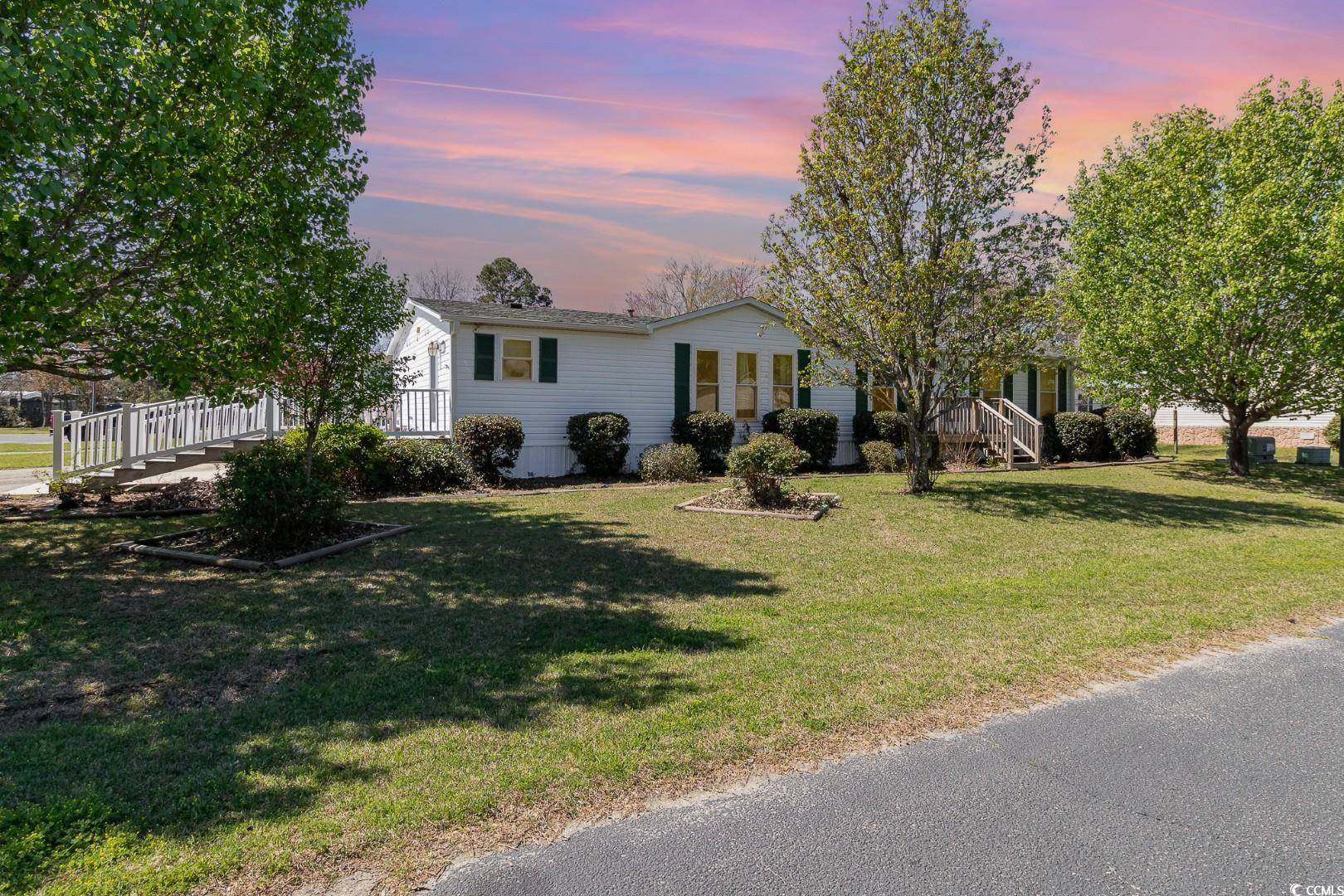 Murrells Inlet, SC 29576,832 Rusty Anchor Ct.