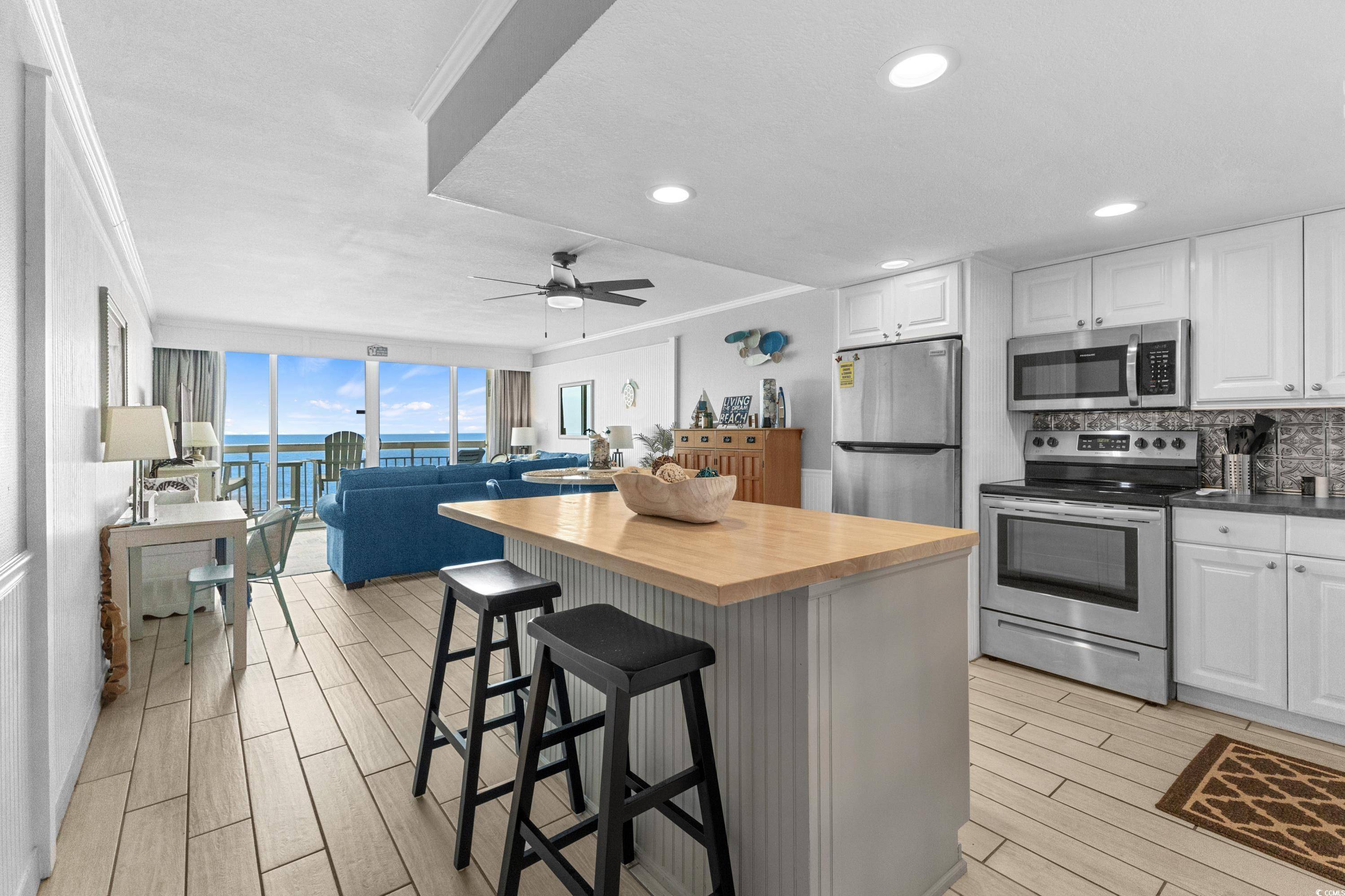 Murrells Inlet, SC 29576,1012 N Waccamaw Dr. #507