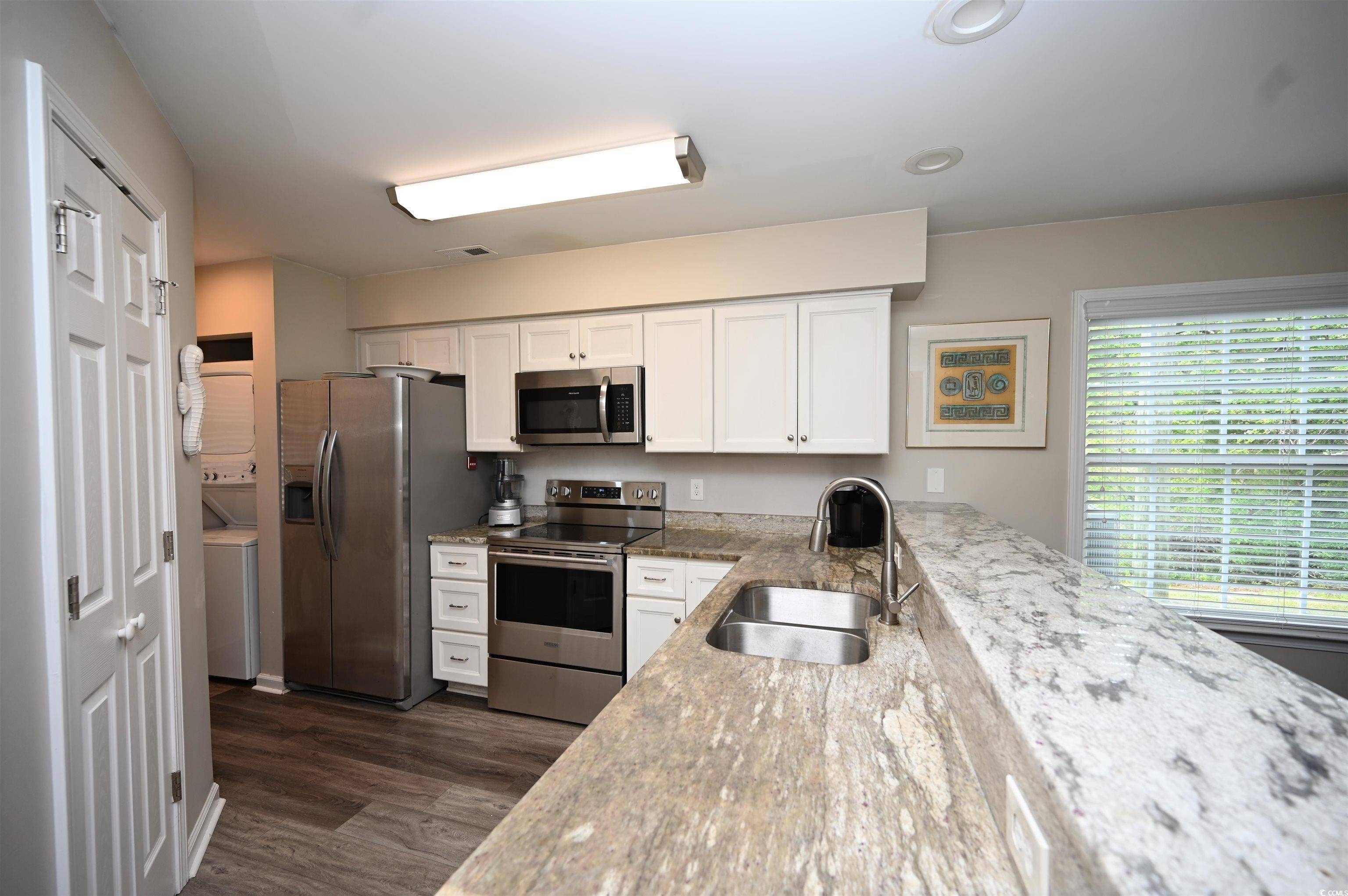 Longs, SC 29568,649 Tupelo Ln. #13A
