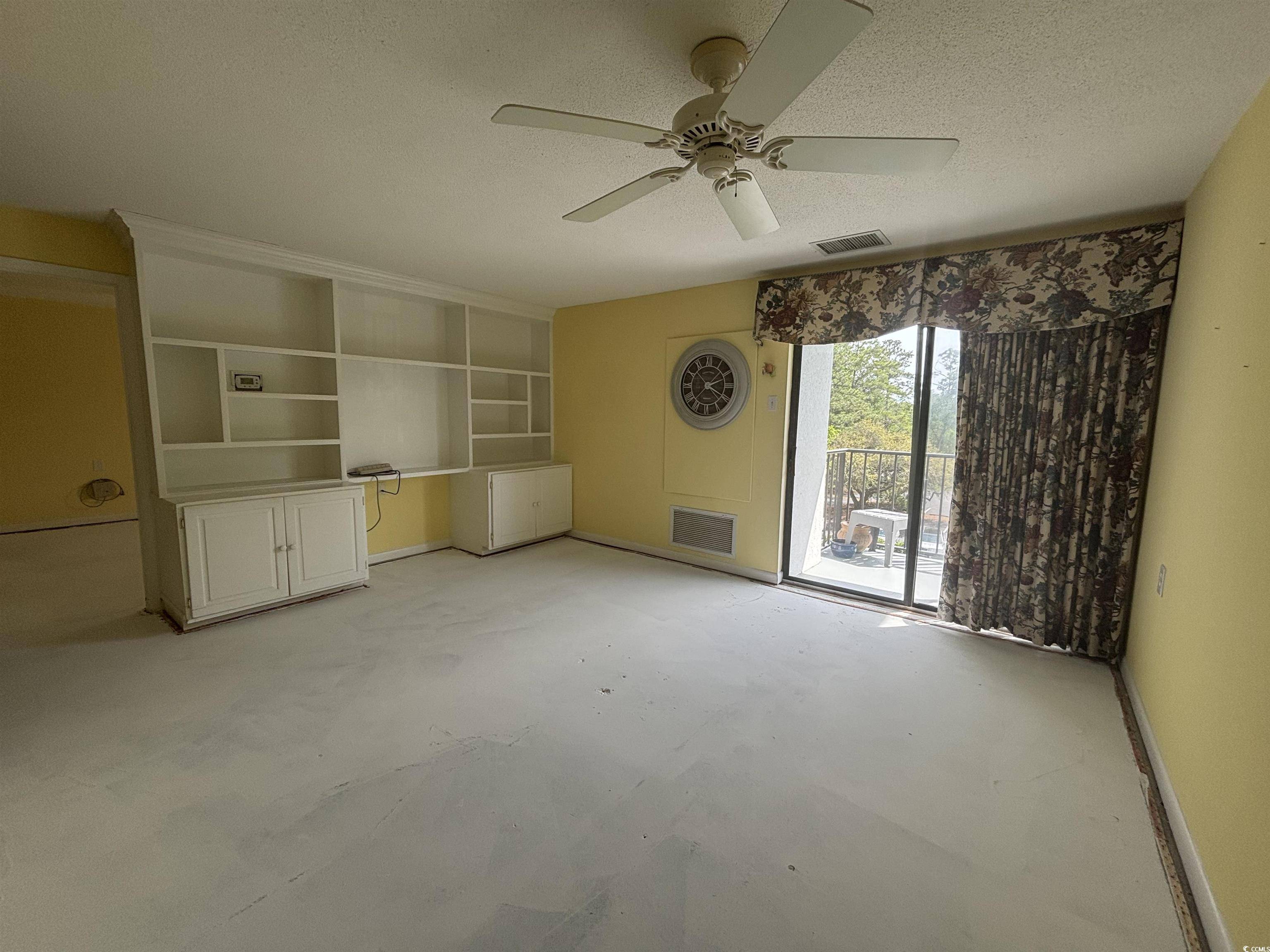 Myrtle Beach, SC 29577,5001 Little River Rd. #E-410