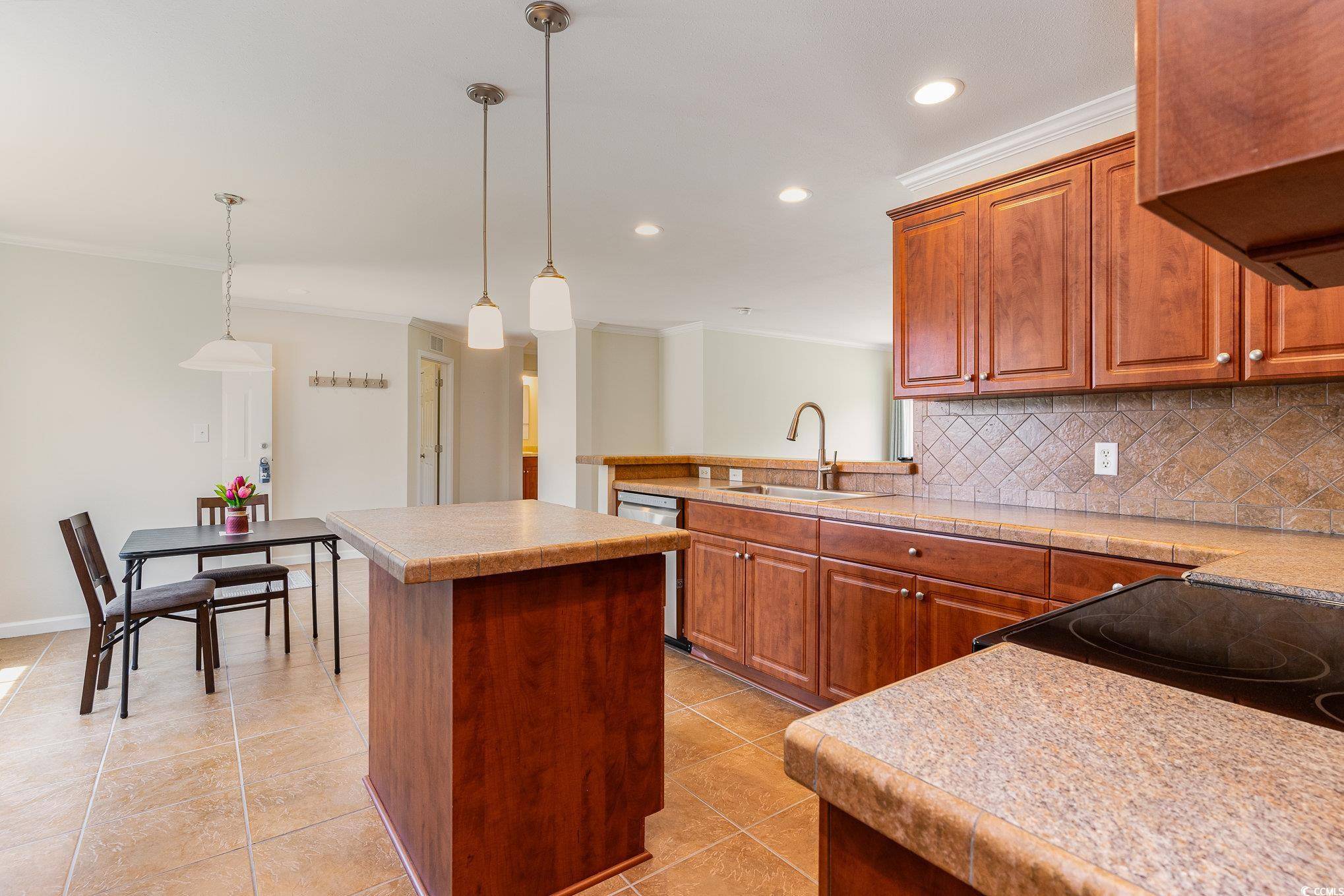 Conway, SC 29526,1007 Greencrest Ct.