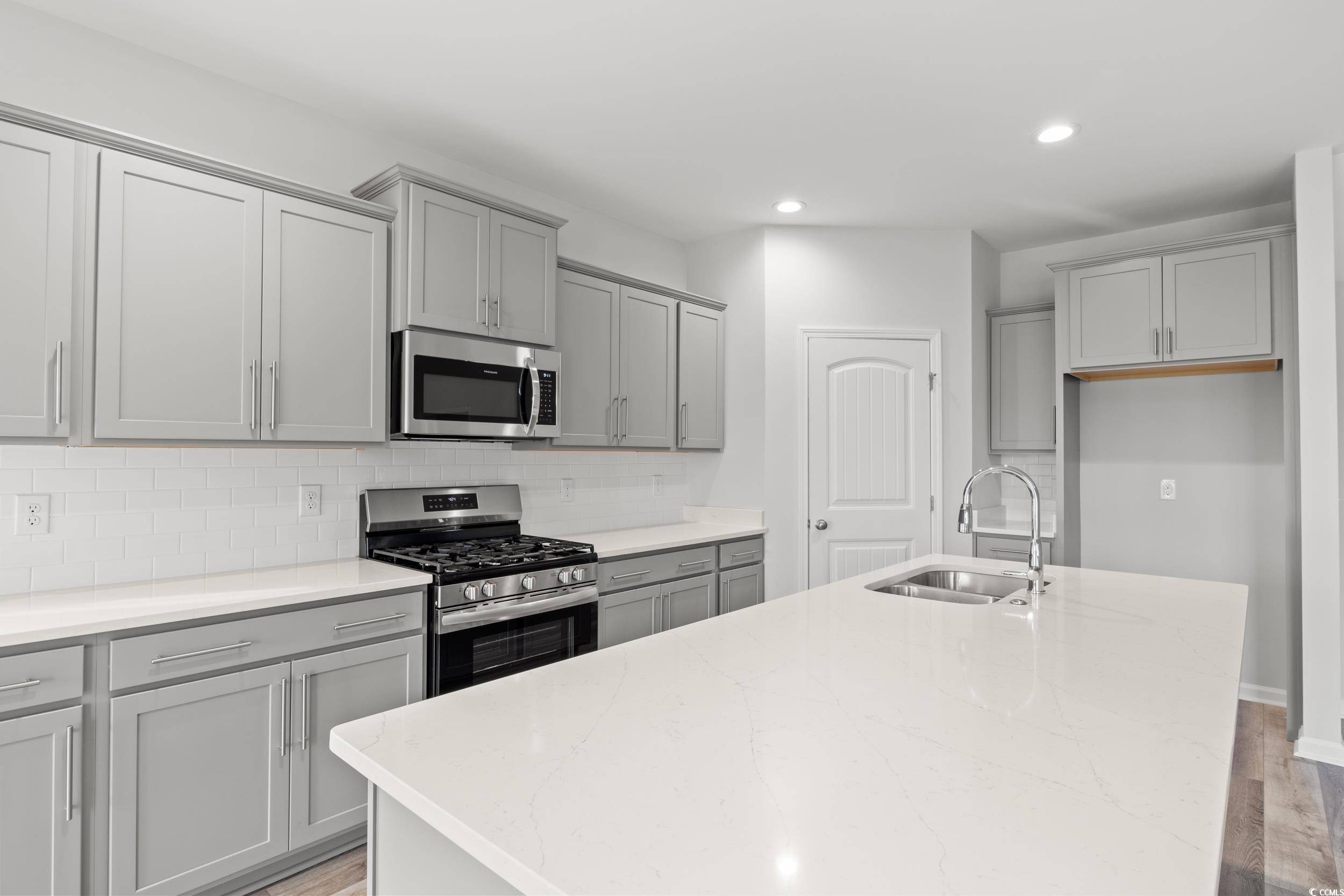 Conway, SC 29526,3332 Little Bay Dr.