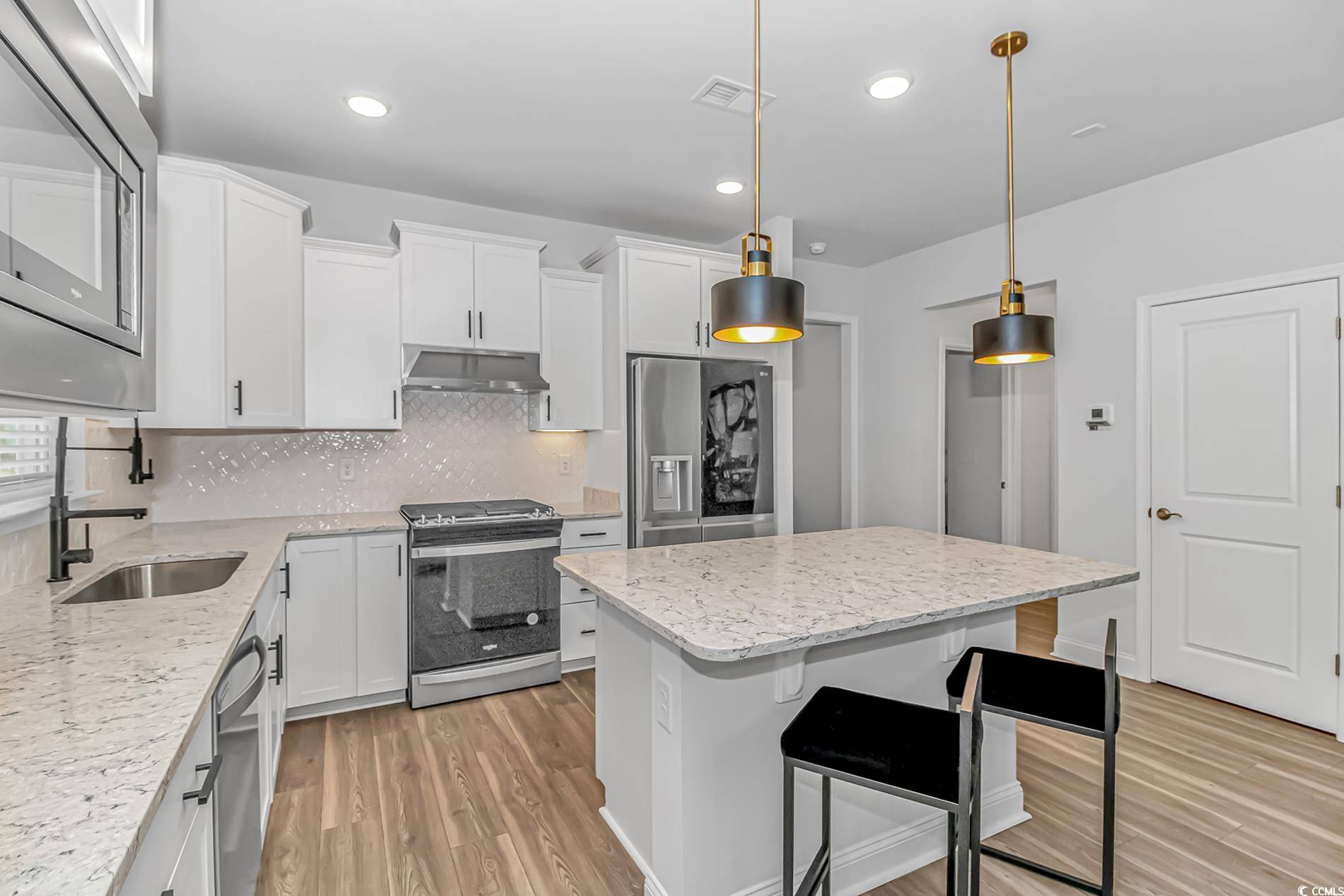 Myrtle Beach, SC 29577,6076 Campanella St.