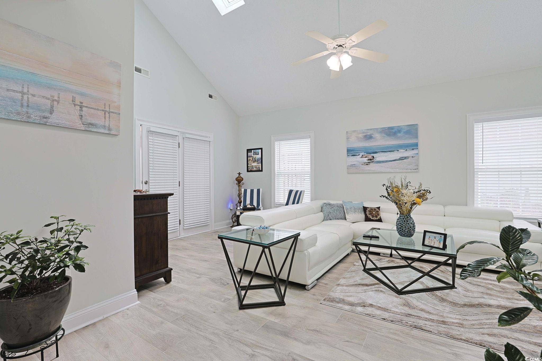 North Myrtle Beach, SC 29582,867 Cardinal Pl.