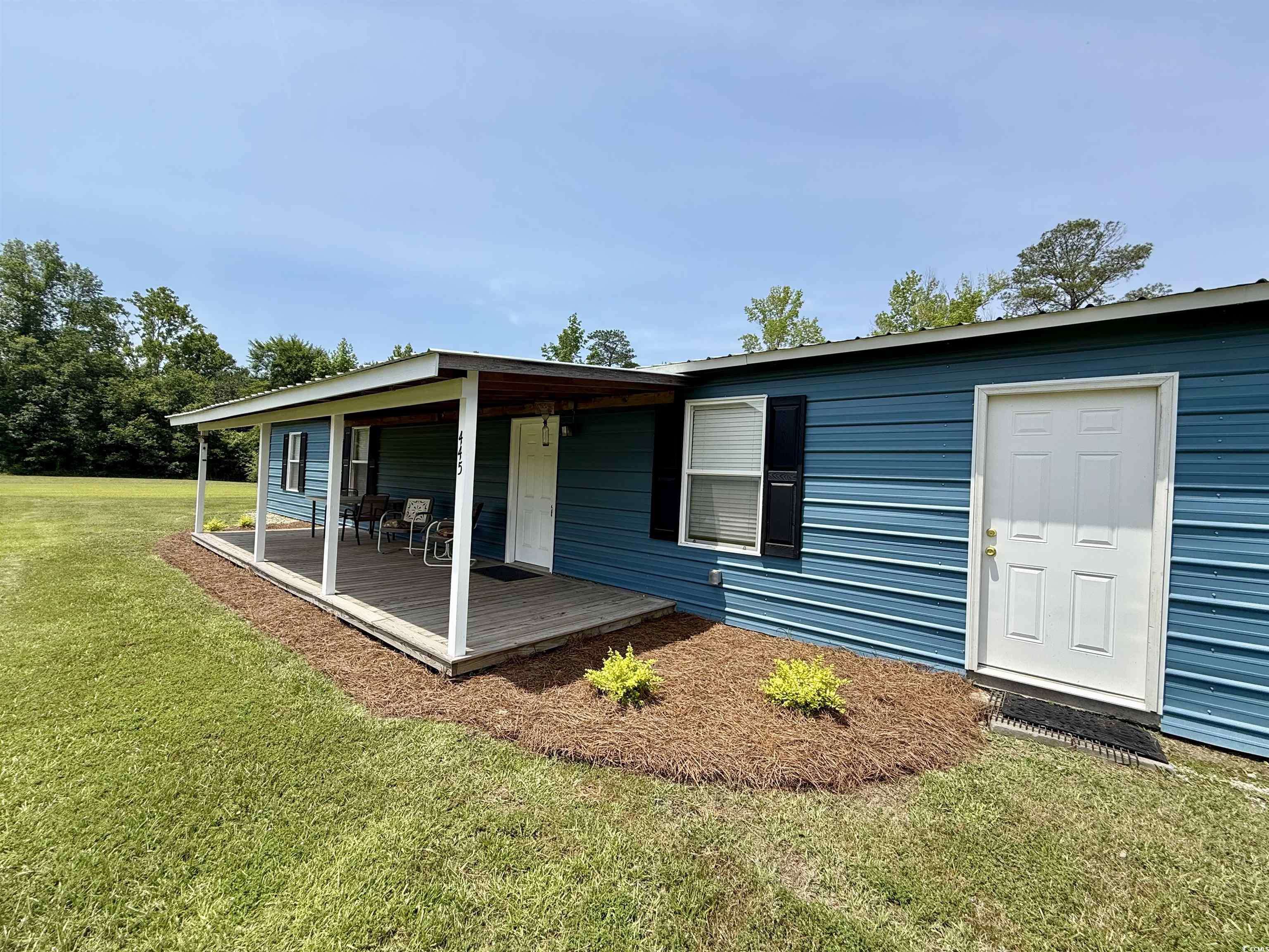 Johnsonville, SC 29555,445 W Willow Pond Rd.