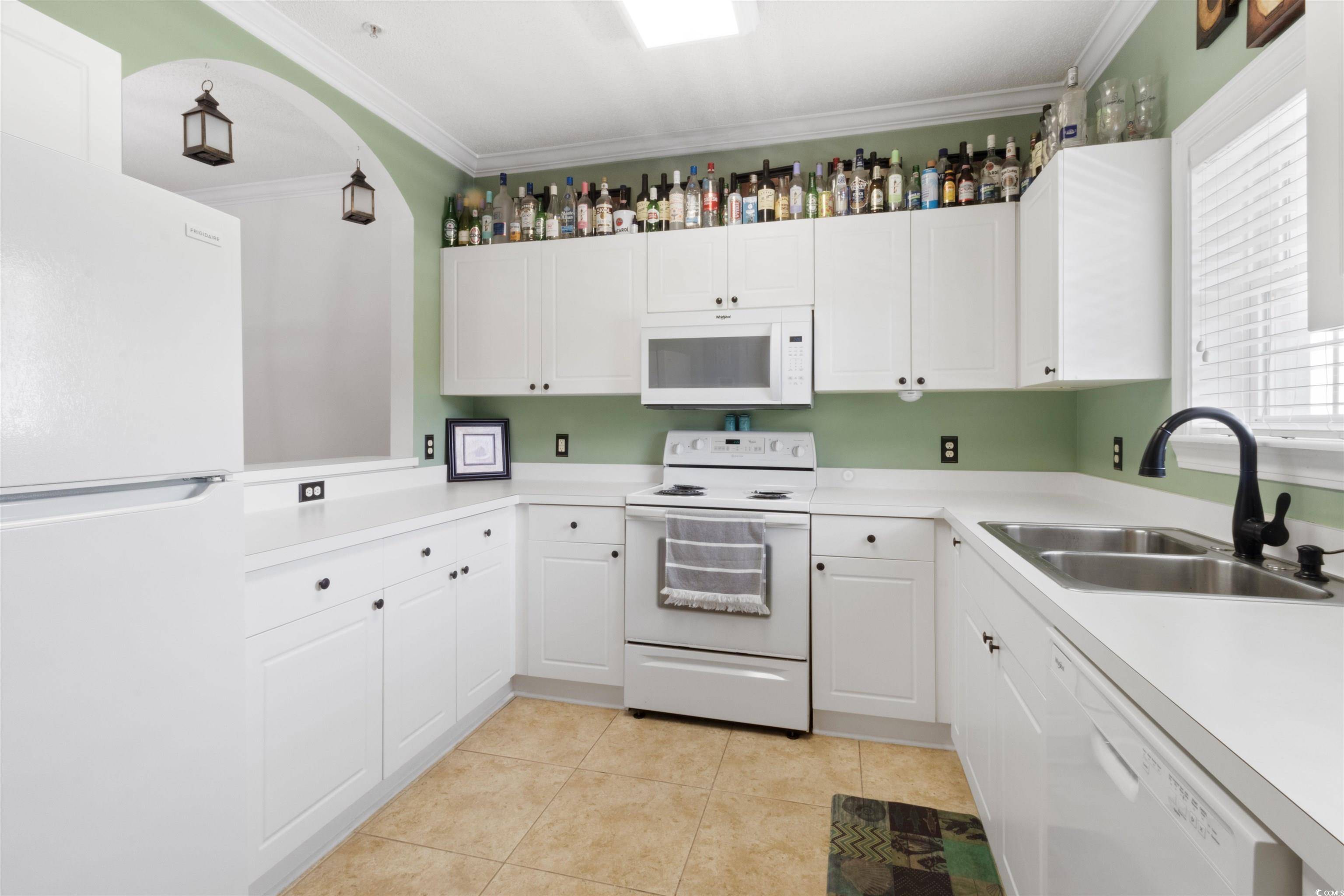North Myrtle Beach, SC 29582,5825 Catalina Dr. #124