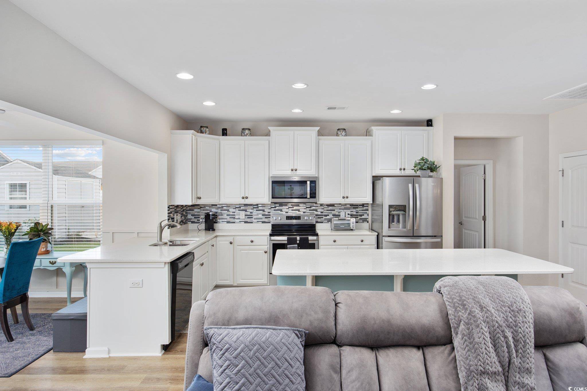Myrtle Beach, SC 29579,924 Sorano St.