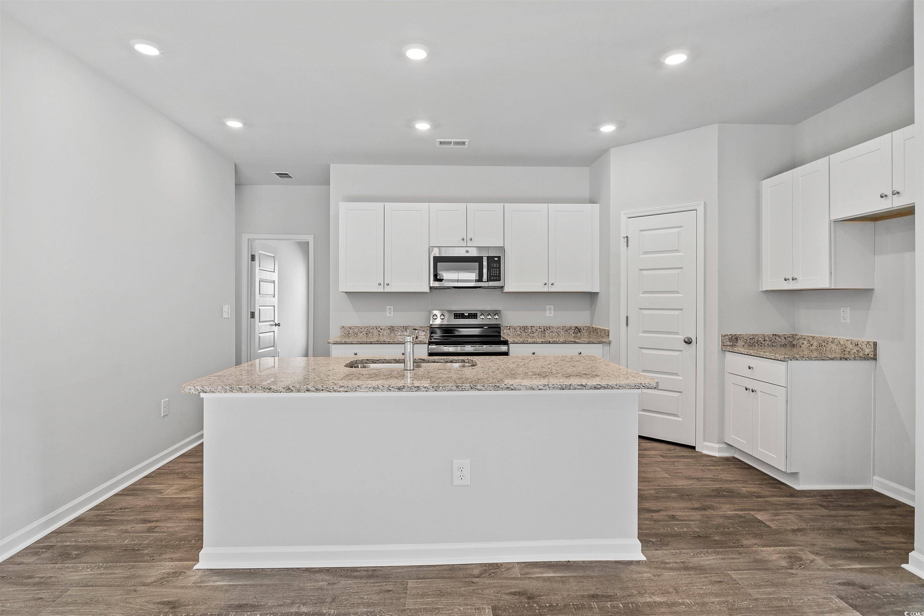 Little River, SC 29566,796 Wapama St.