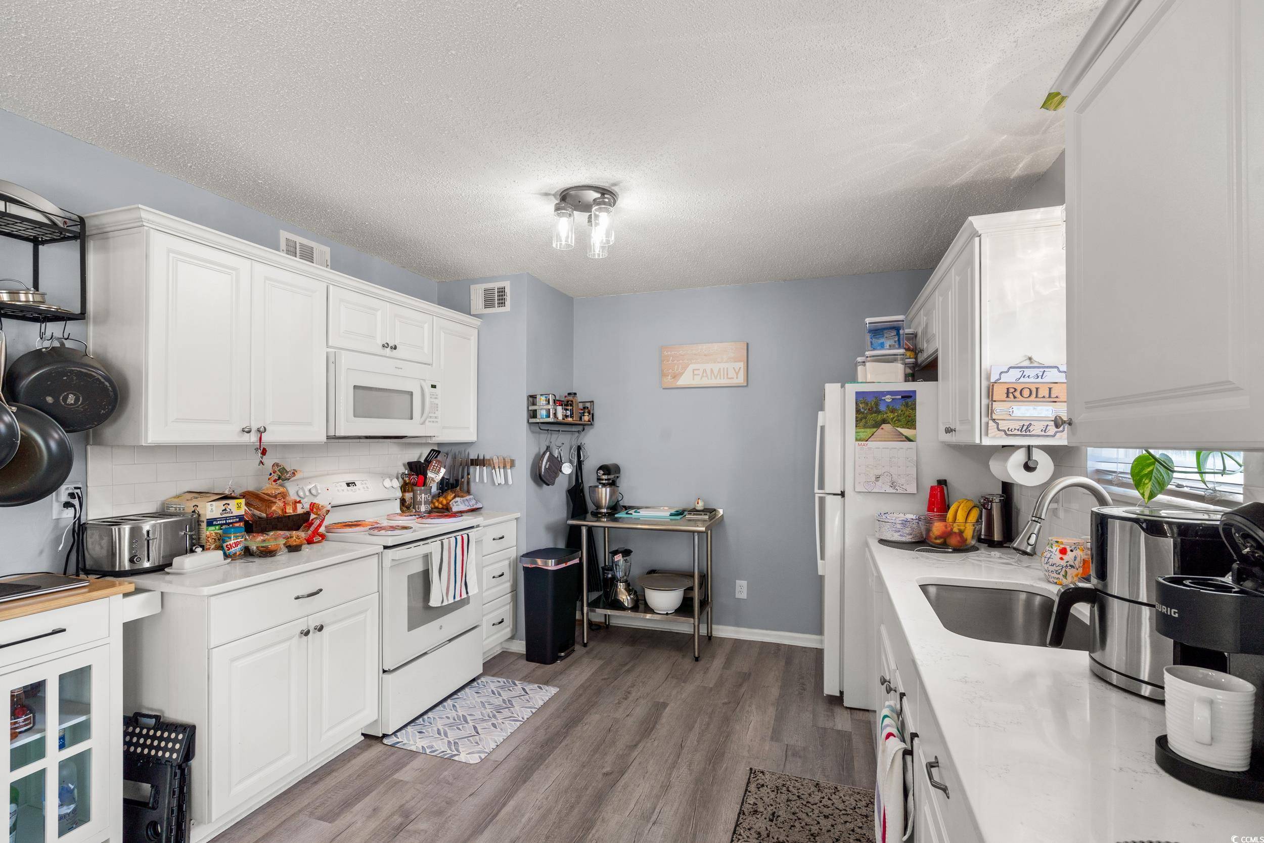 Conway, SC 29526,517 Cardinal Dr.