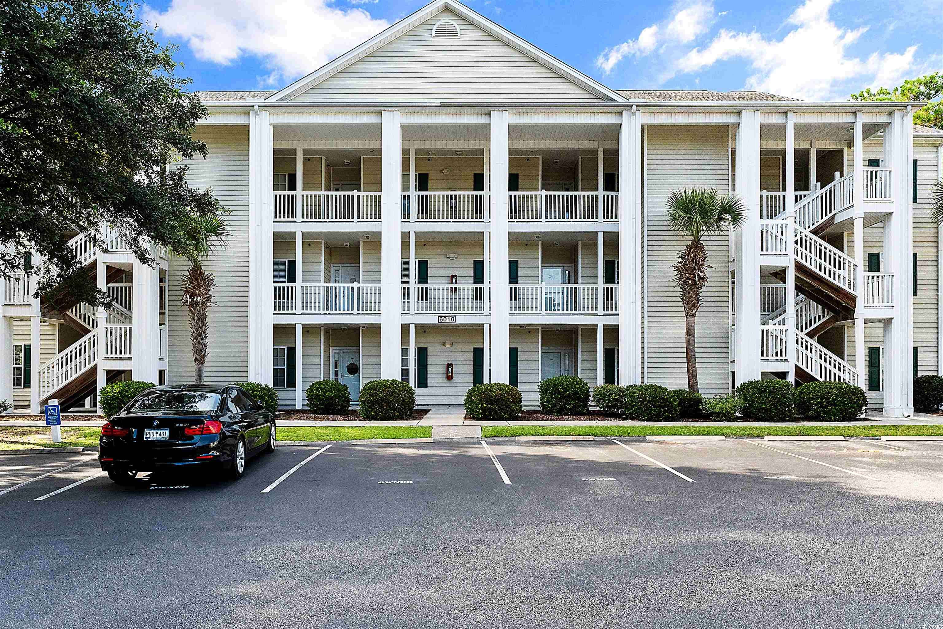 Myrtle Beach, SC 29579,6010 Windsor Green Way #301
