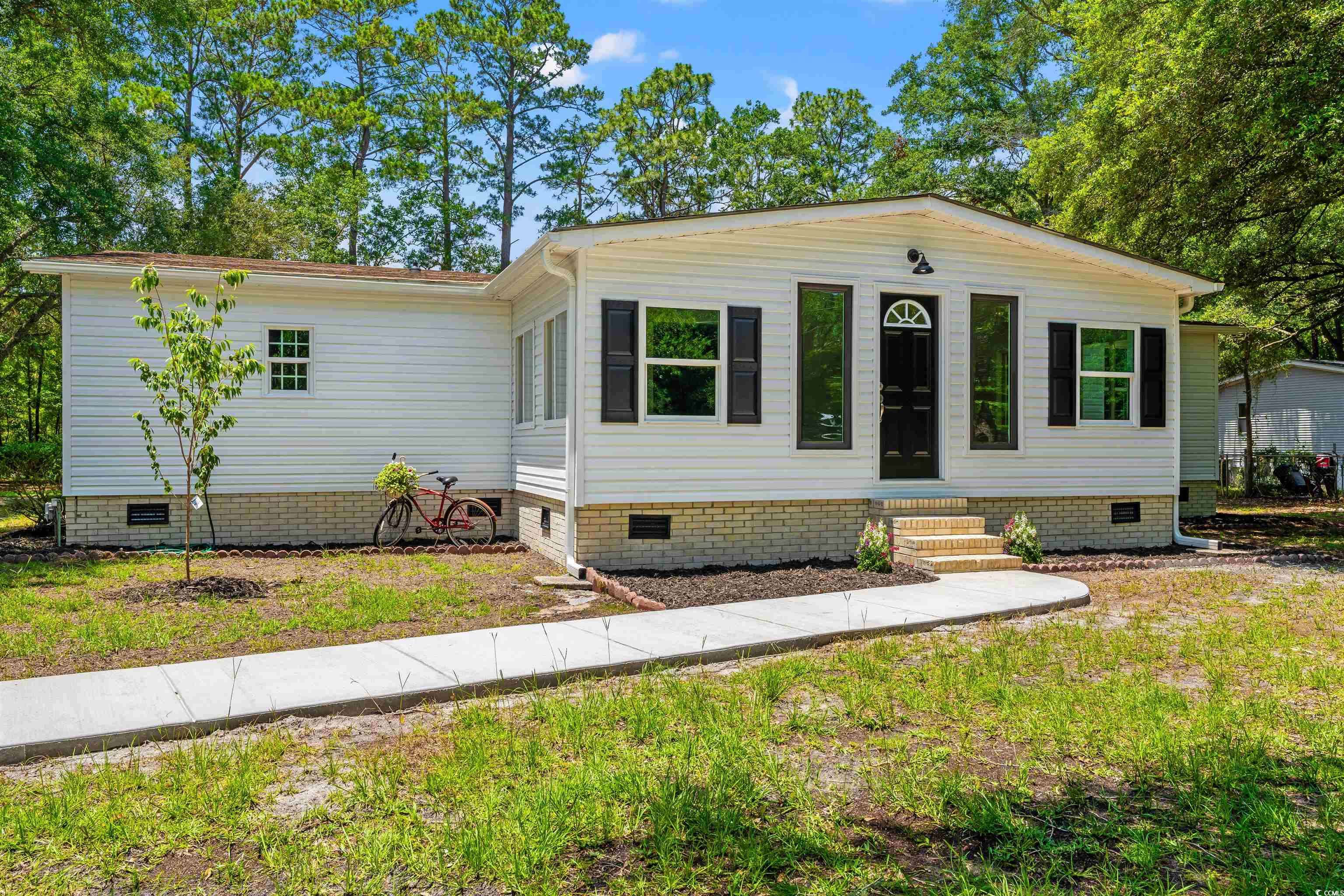 Murrells Inlet, SC 29576,5074 Cowart Ct.