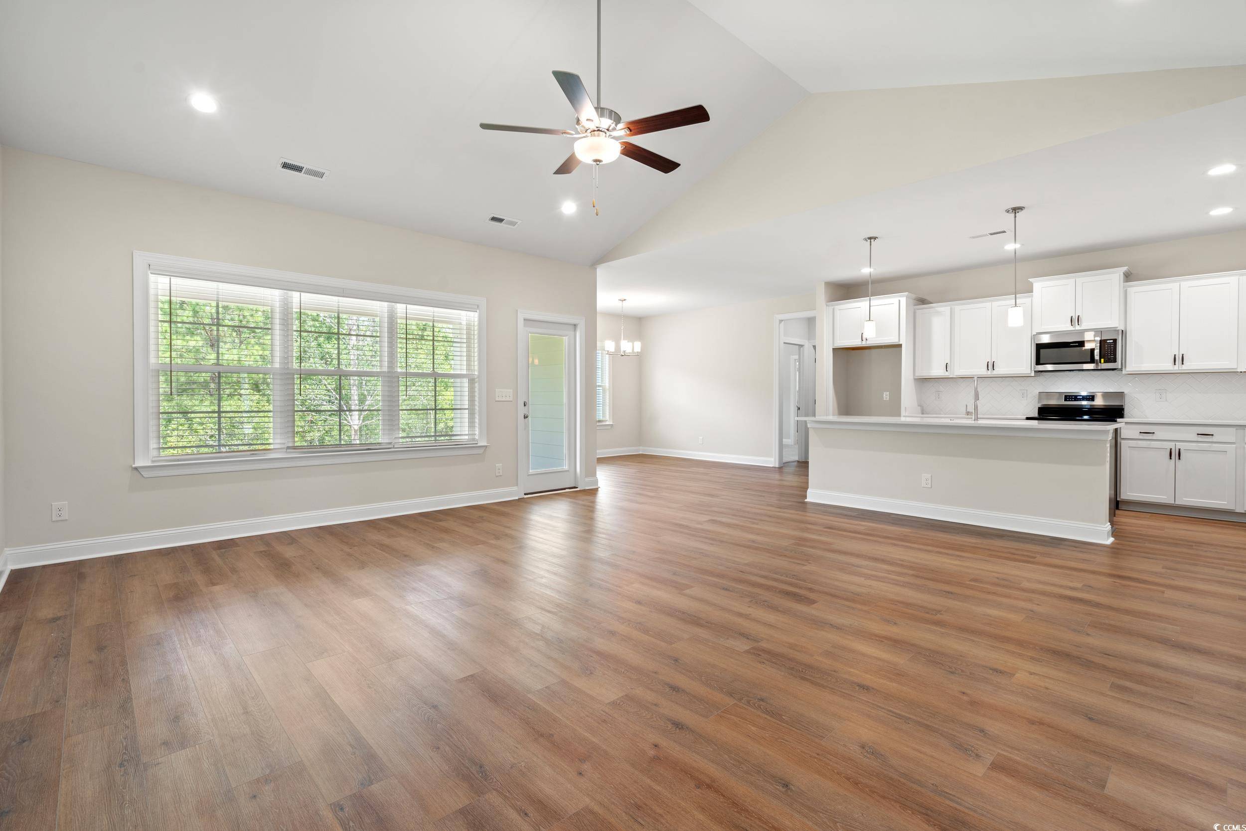 Myrtle Beach, SC 29588,5004 Shore Breeze Dr.