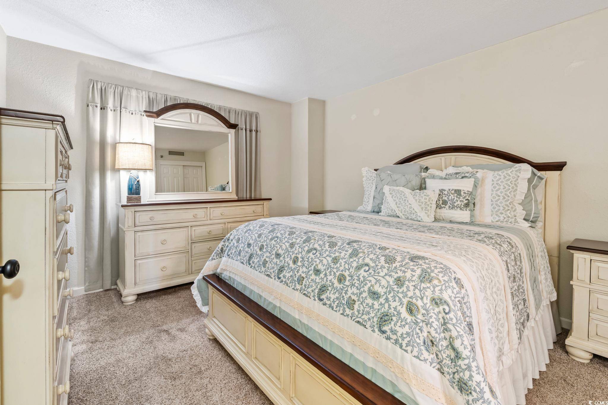 Myrtle Beach, SC 29577,5523 North Ocean Blvd. #803