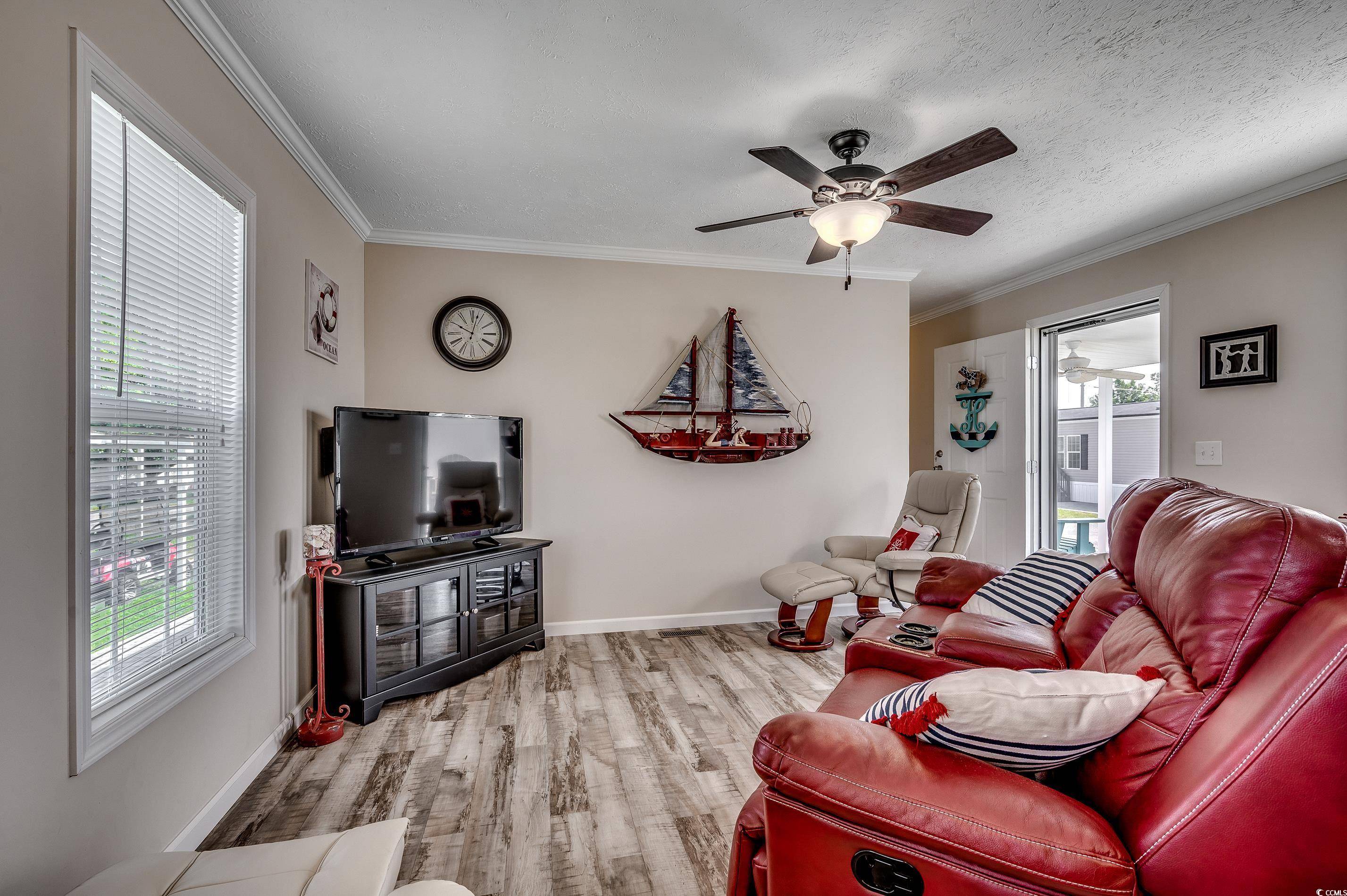 North Myrtle Beach, SC 29582,1527 Gardenia Ave.