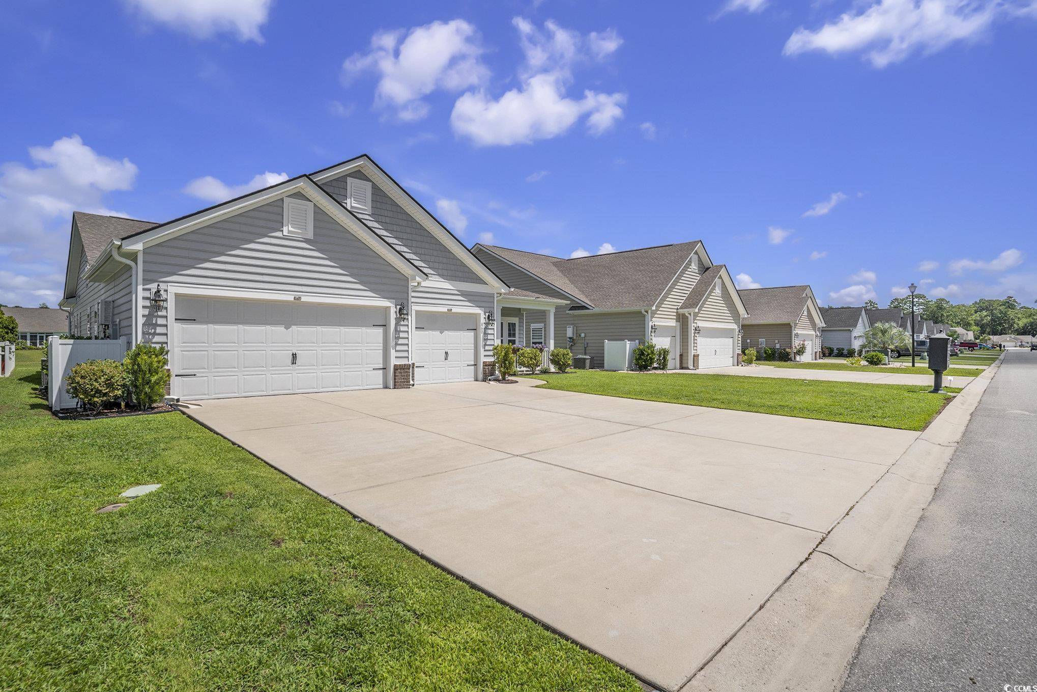 Myrtle Beach, SC 29579,860 Brant St.