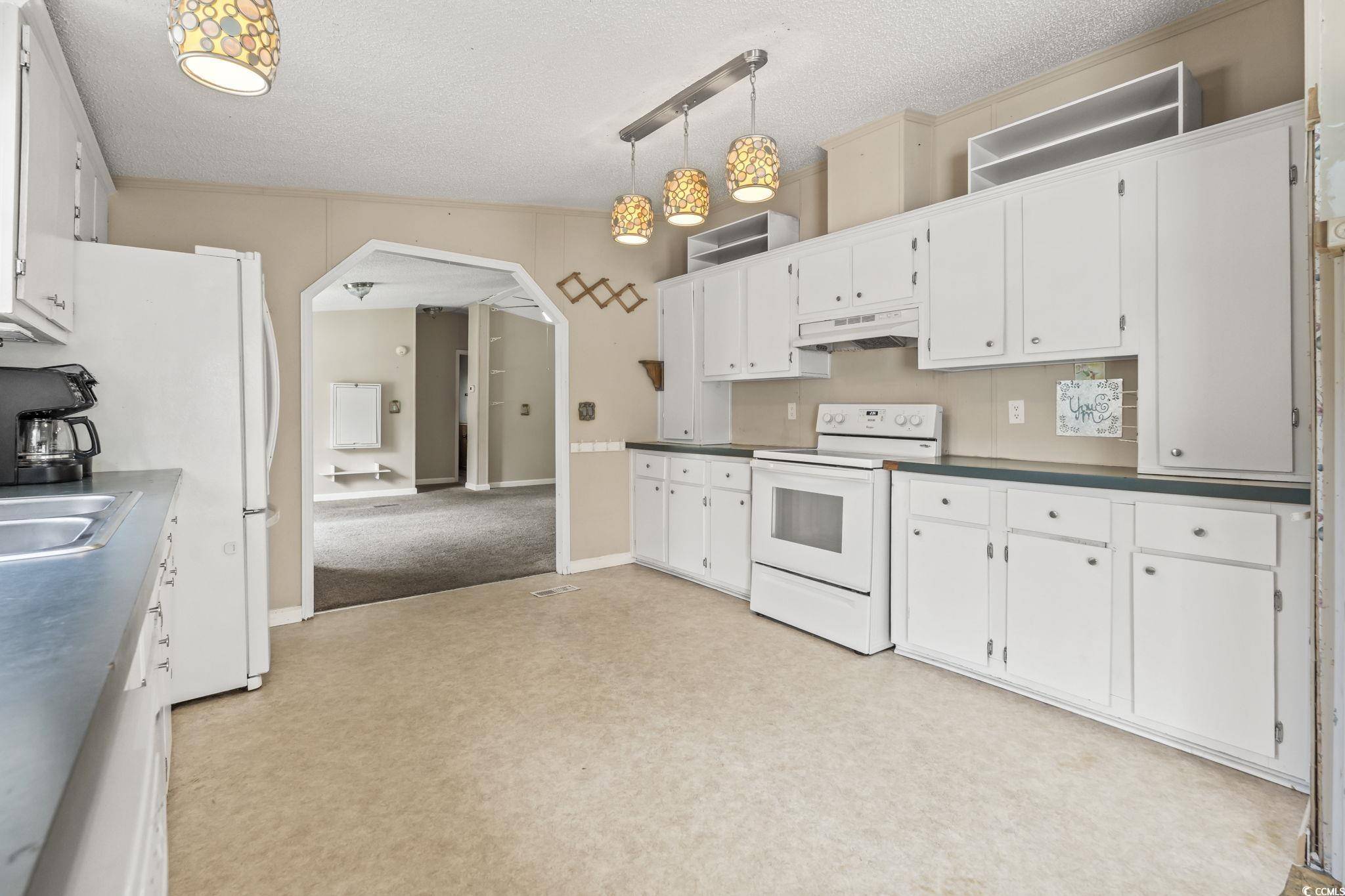 Myrtle Beach, SC 29588,3291 Blue Jay Dr.
