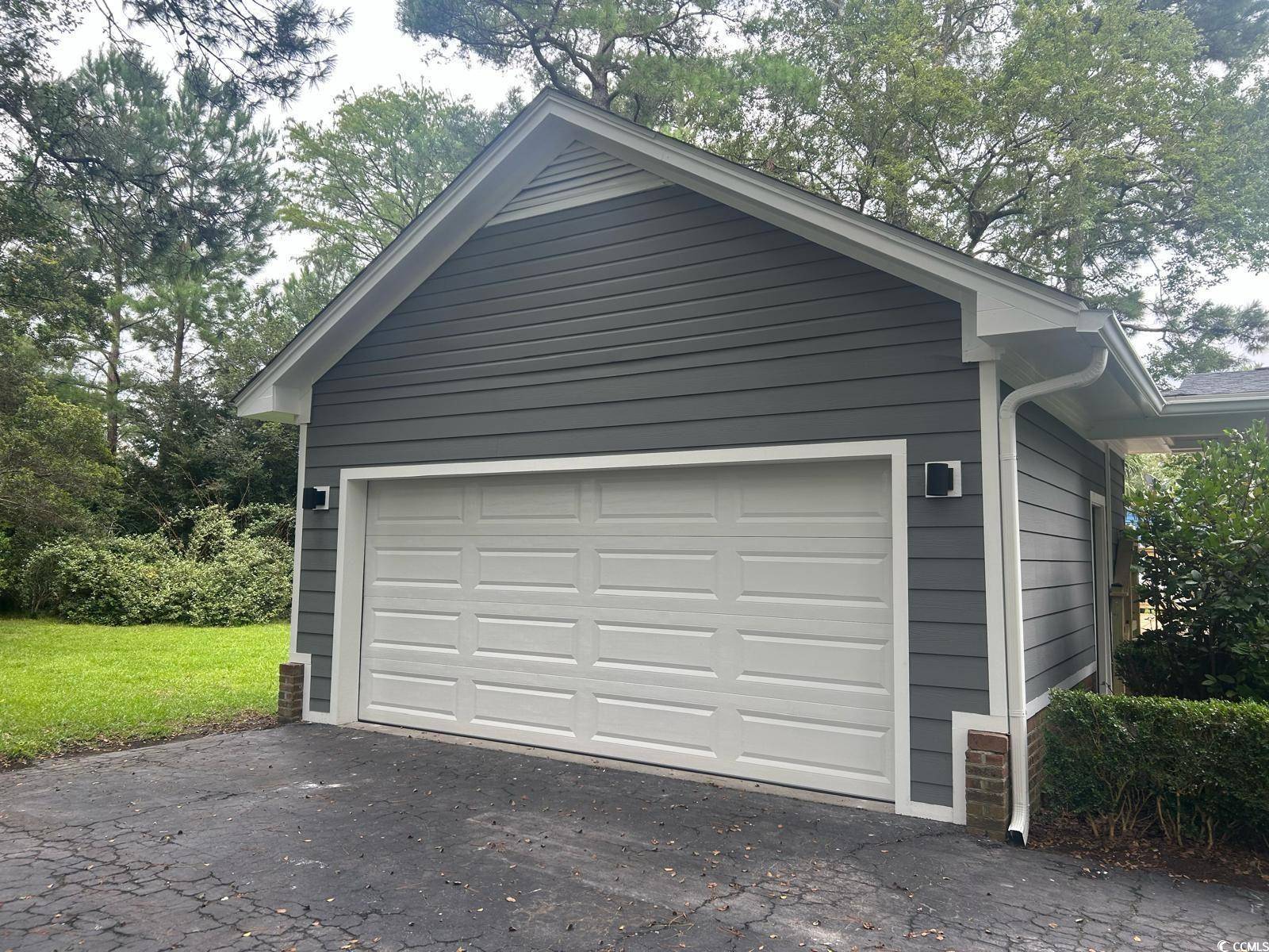 Conway, SC 29526,8123 Timber Ridge Rd.