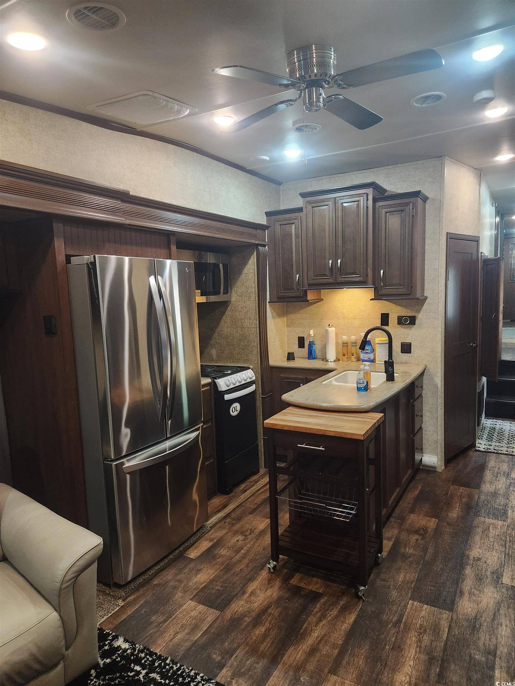 Myrtle Beach, SC 29575,6001 - N-71 S Kings Hwy.