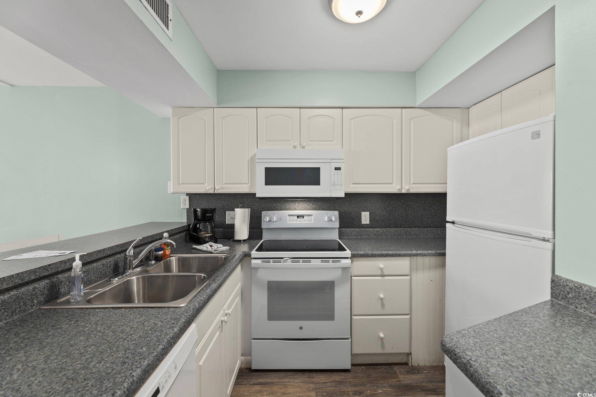 Myrtle Beach, SC 29572,9400 Shore Dr. #1024