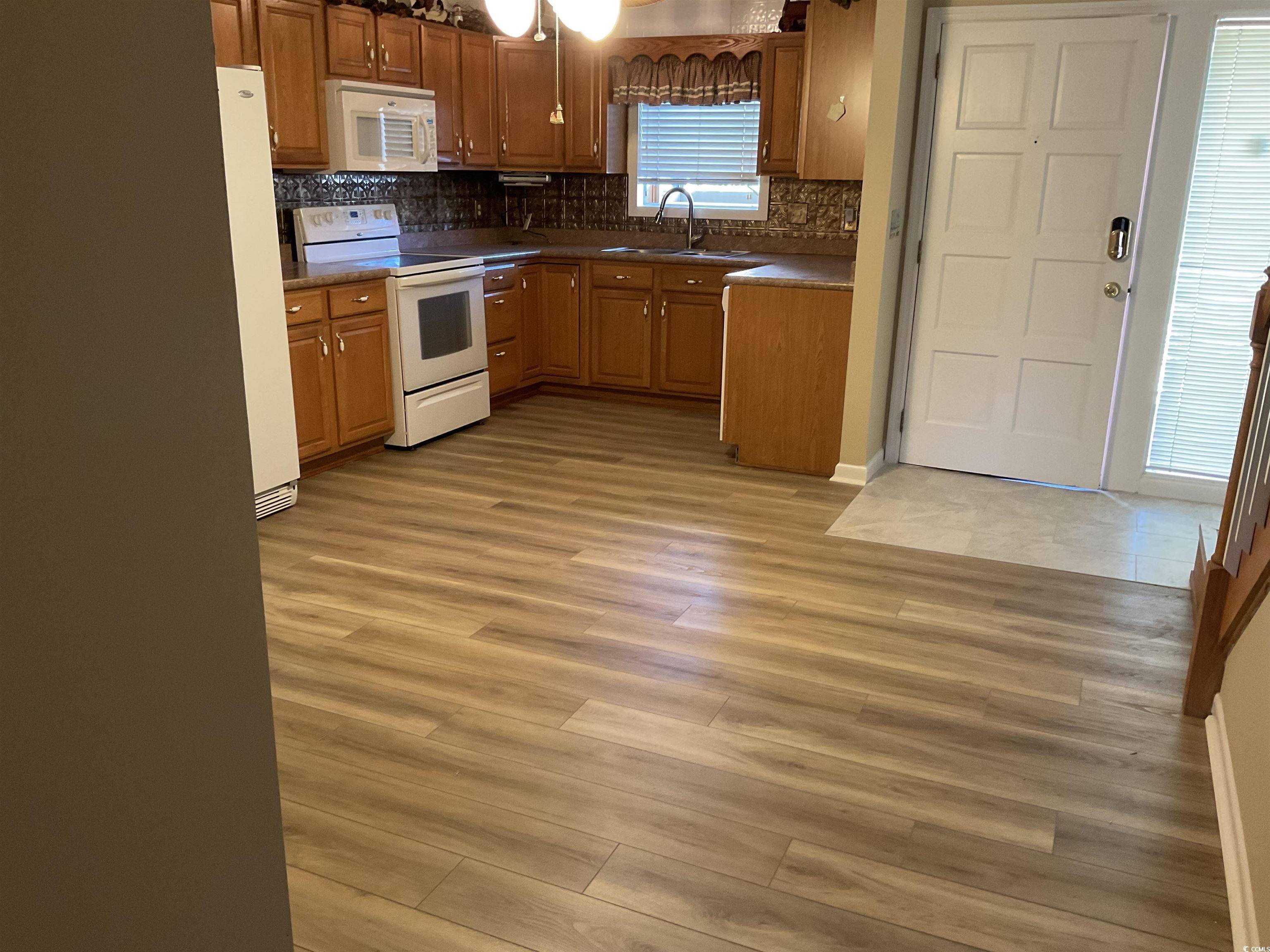 Myrtle Beach, SC 29577,305 S 21st Ave. S #108