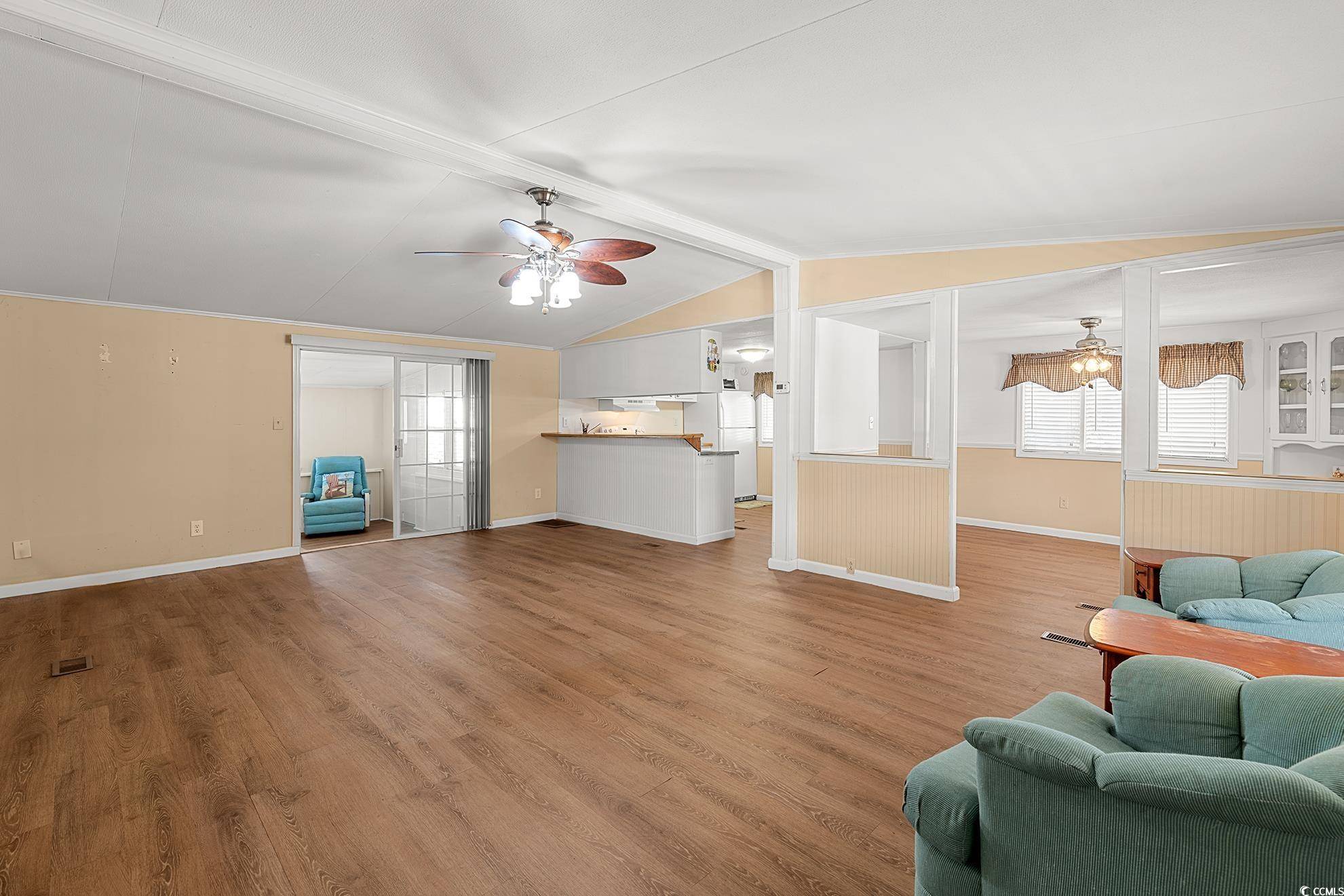 Murrells Inlet, SC 29576,22 Crooked Island Circle