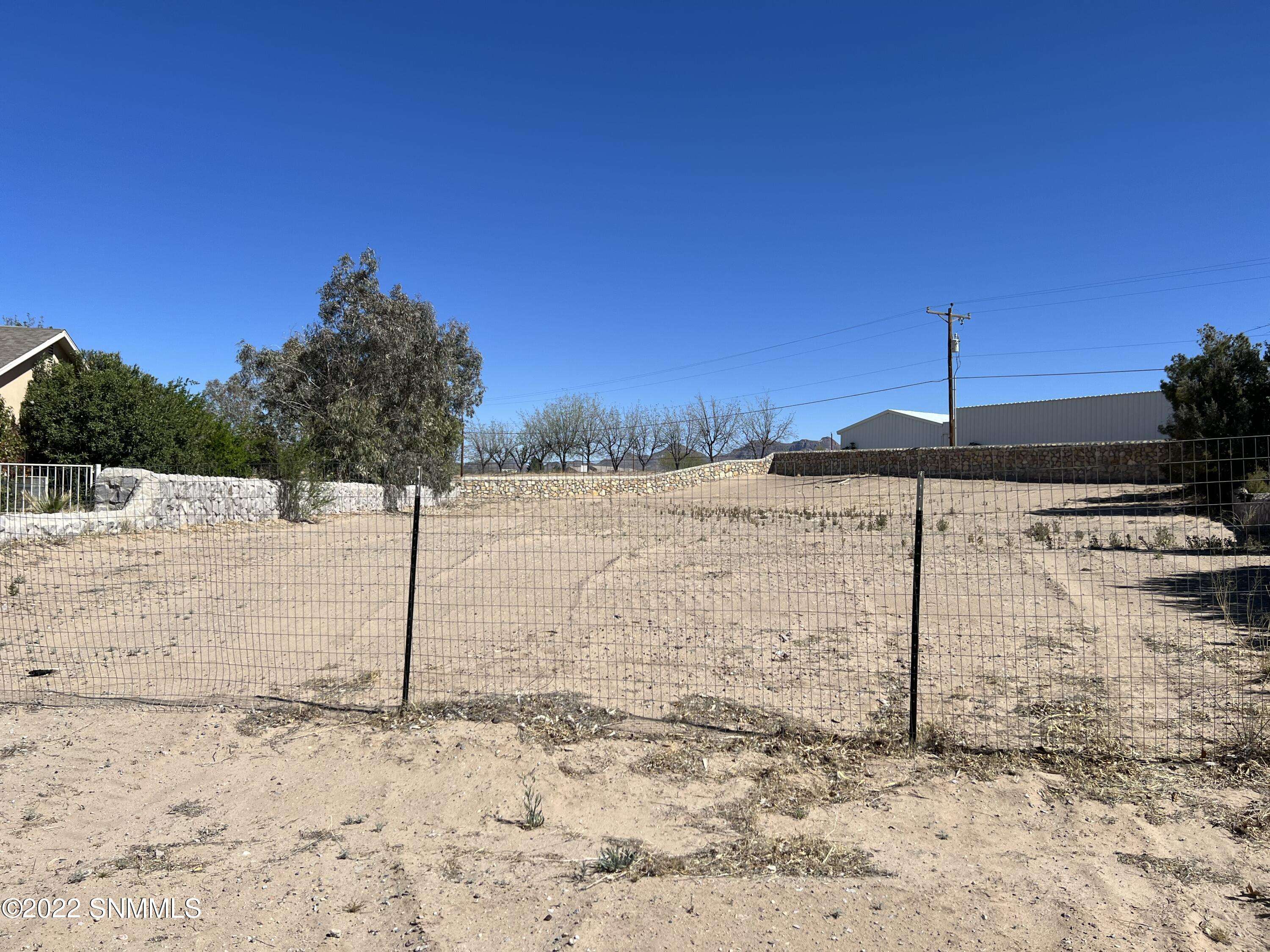 Las Cruces, NM 88007,5483 Las Laureles