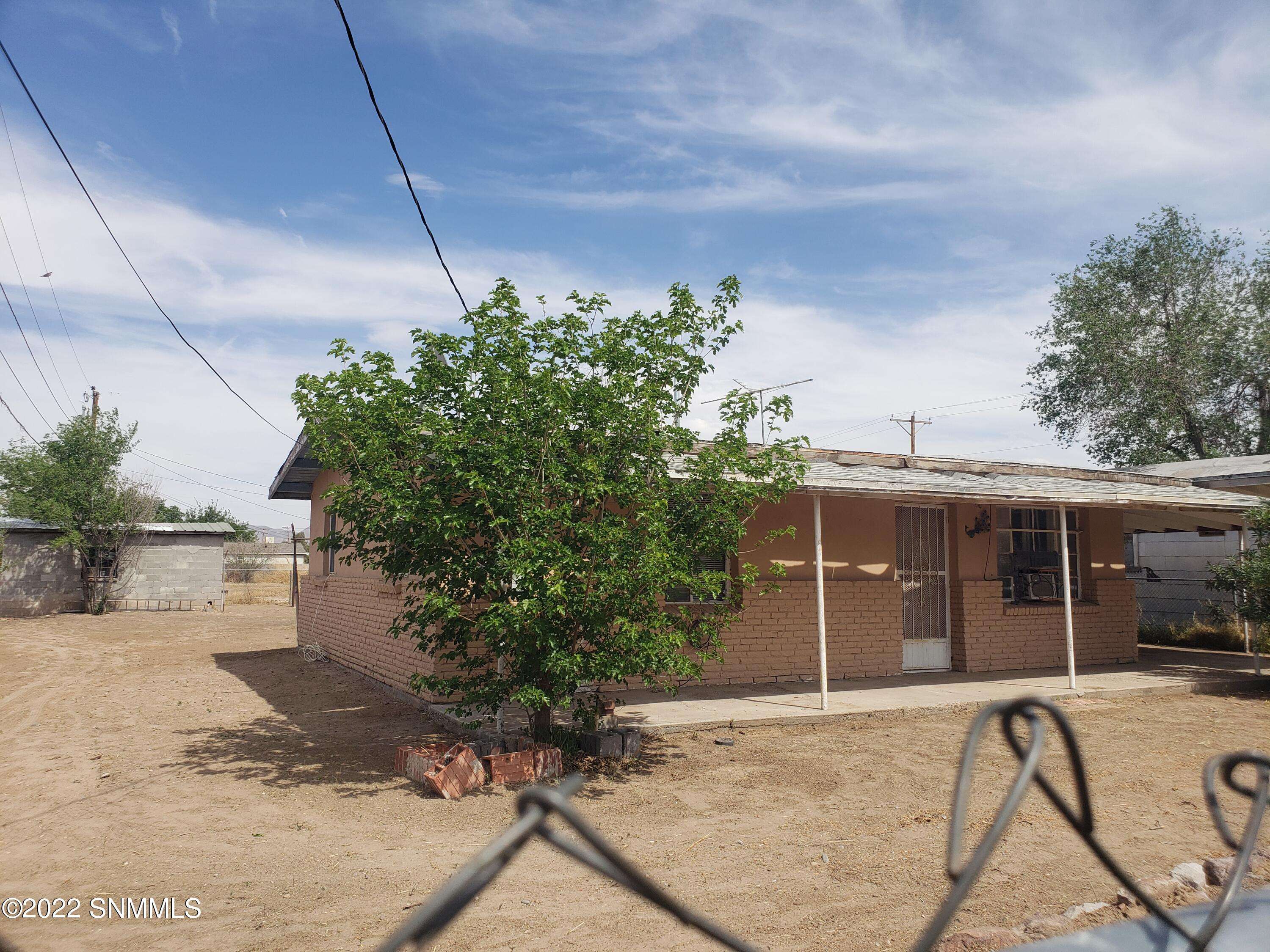 Anthony, NM 88021,110 Boone CIR