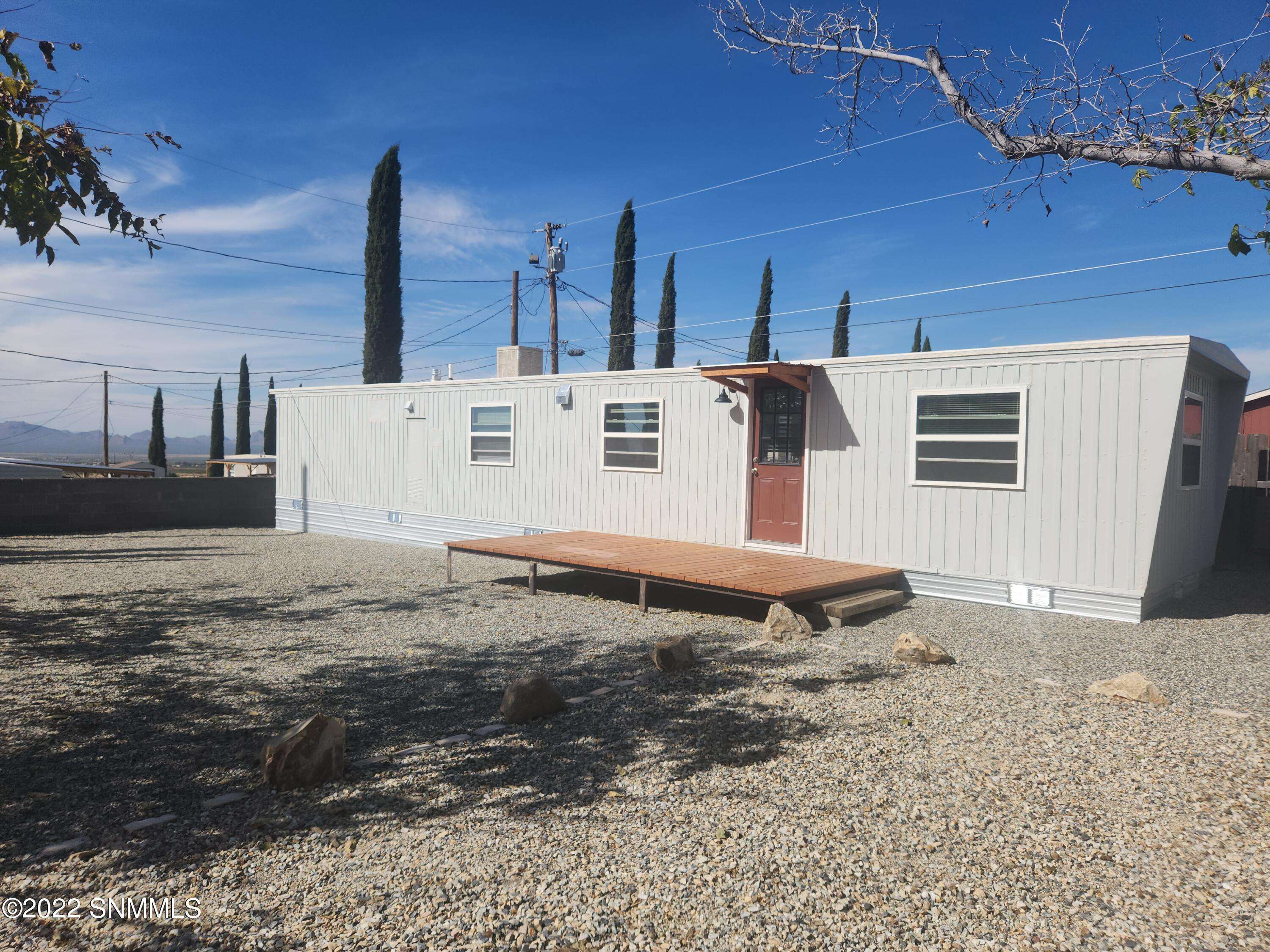 Las Cruces, NM 88012,15665 Padre La Rue ST