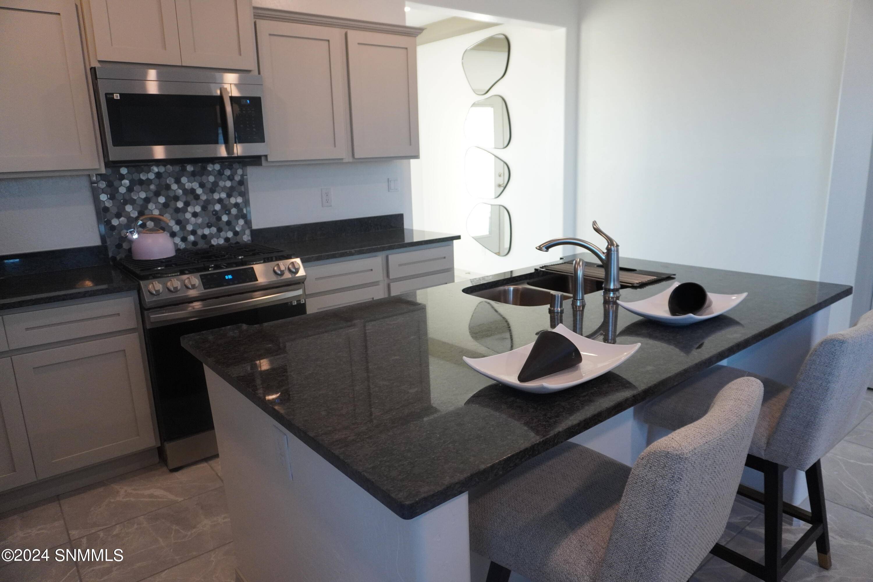 Santa Teresa, NM 88008,139 Esther TRL