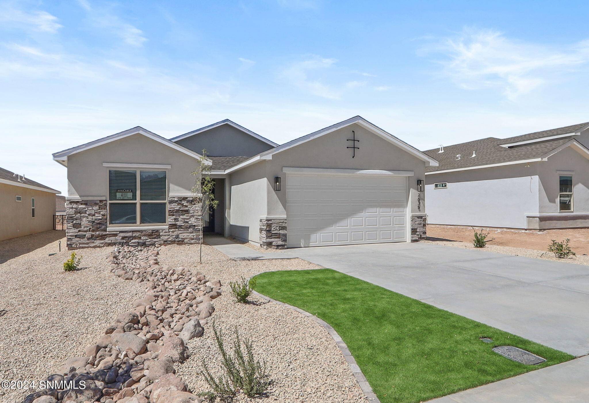 Las Cruces, NM 88001,2635 Blue Heron PL