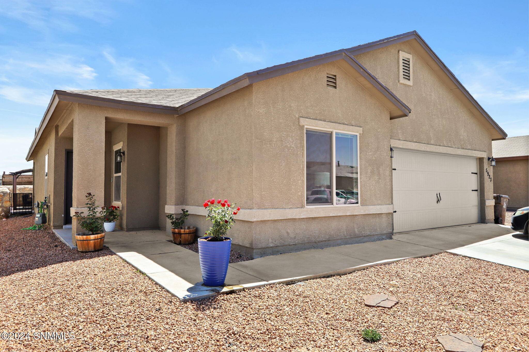 Sunland Park, NM 88008,5923 Beechwood ST