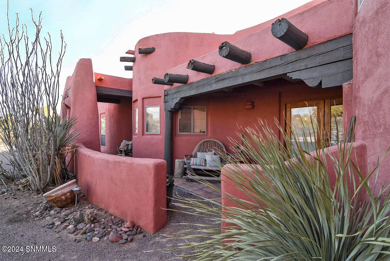 Las Cruces, NM 88011,4445 Echo Canyon RD