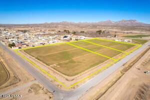 Las Cruces, NM 88007,7212 Catalana DR