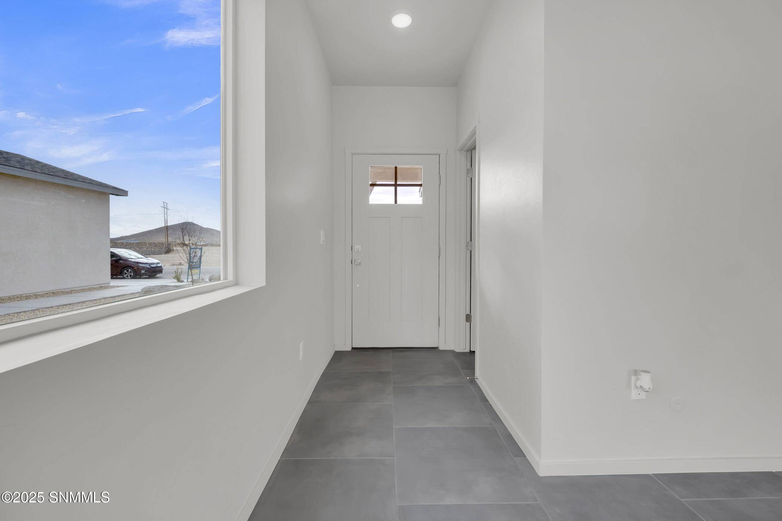 Las Cruces, NM 88012,2056 Meteor ST