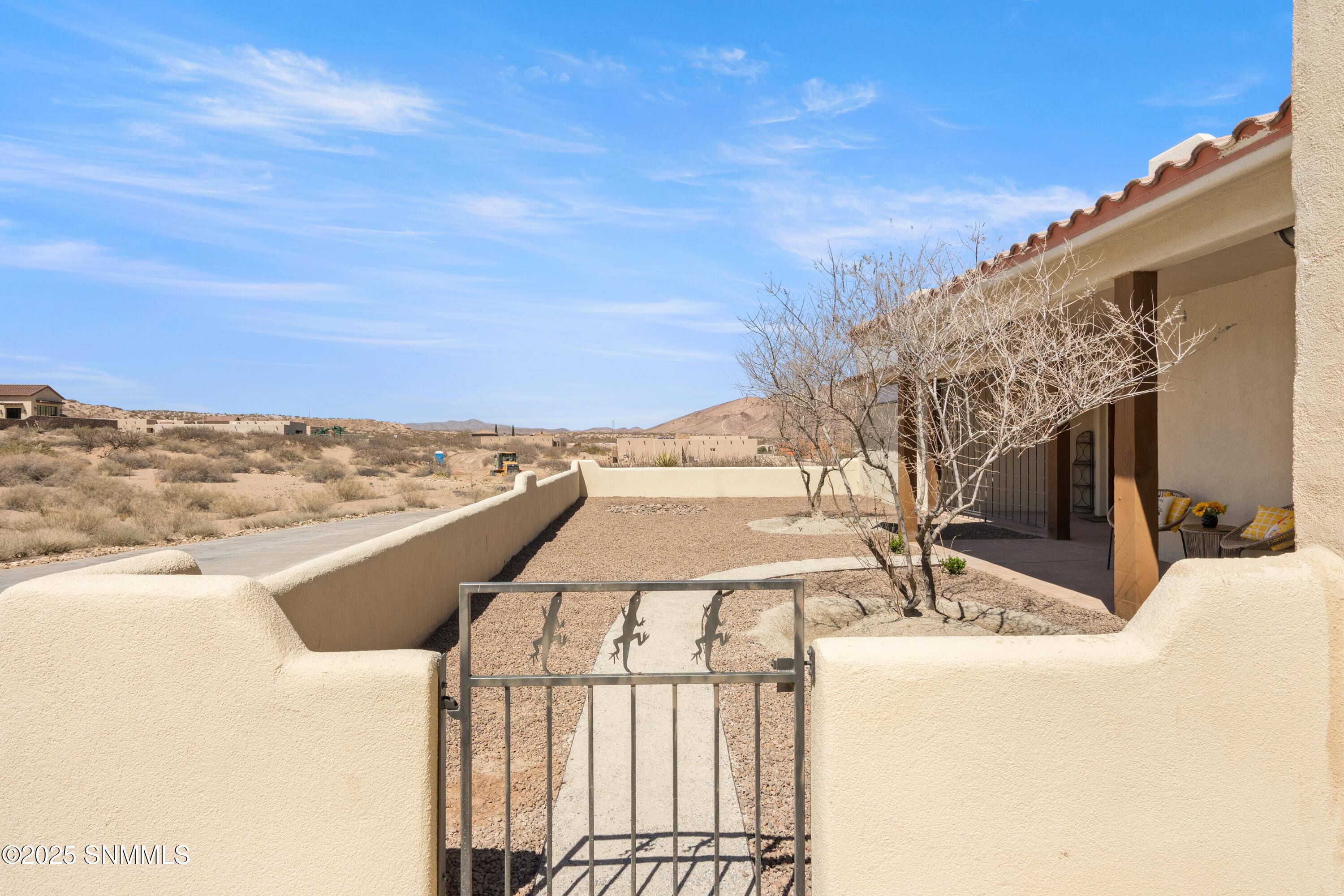 Las Cruces, NM 88007,1207 Vintage CT