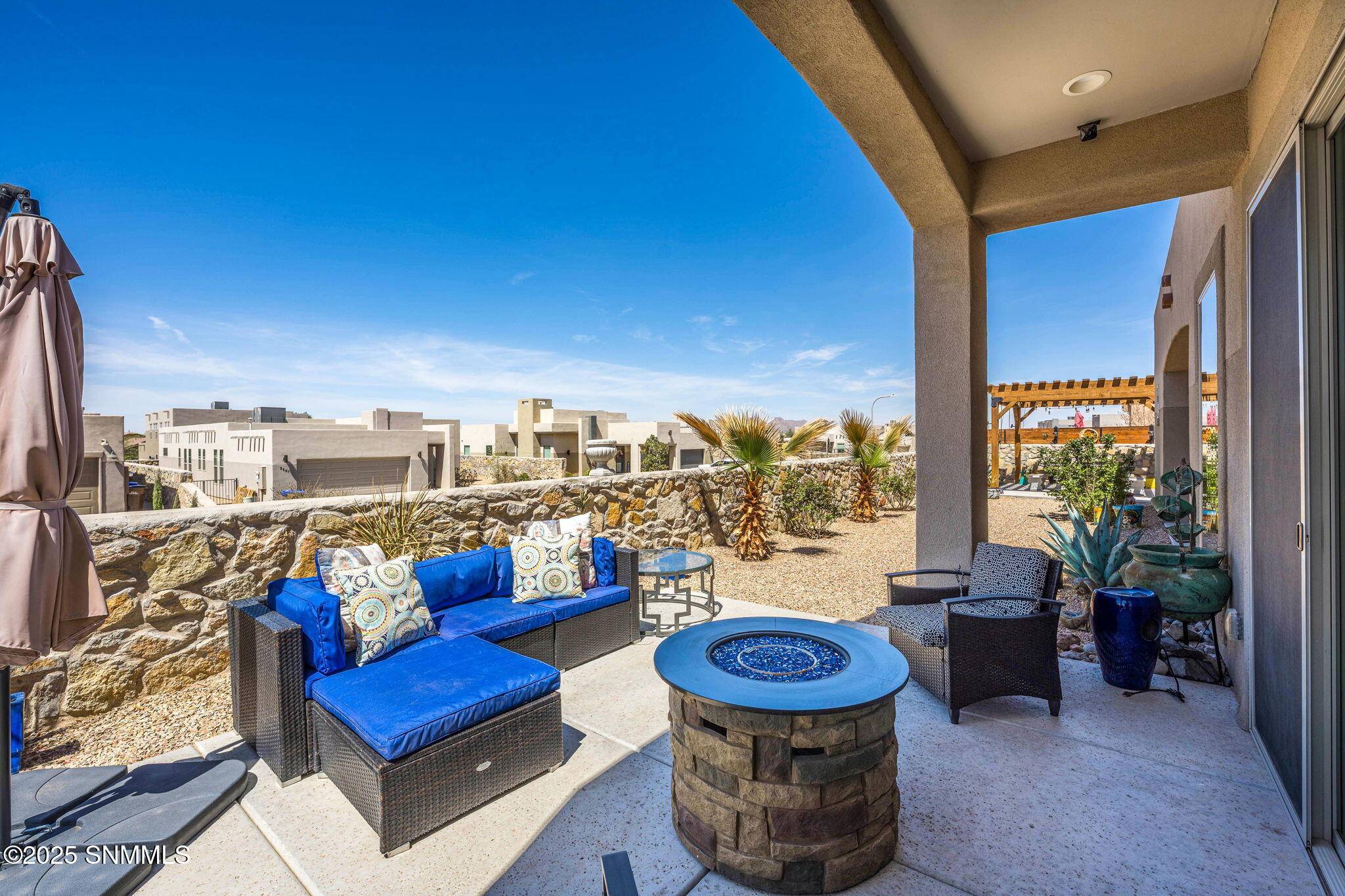 Las Cruces, NM 88011,4623 Monument CT
