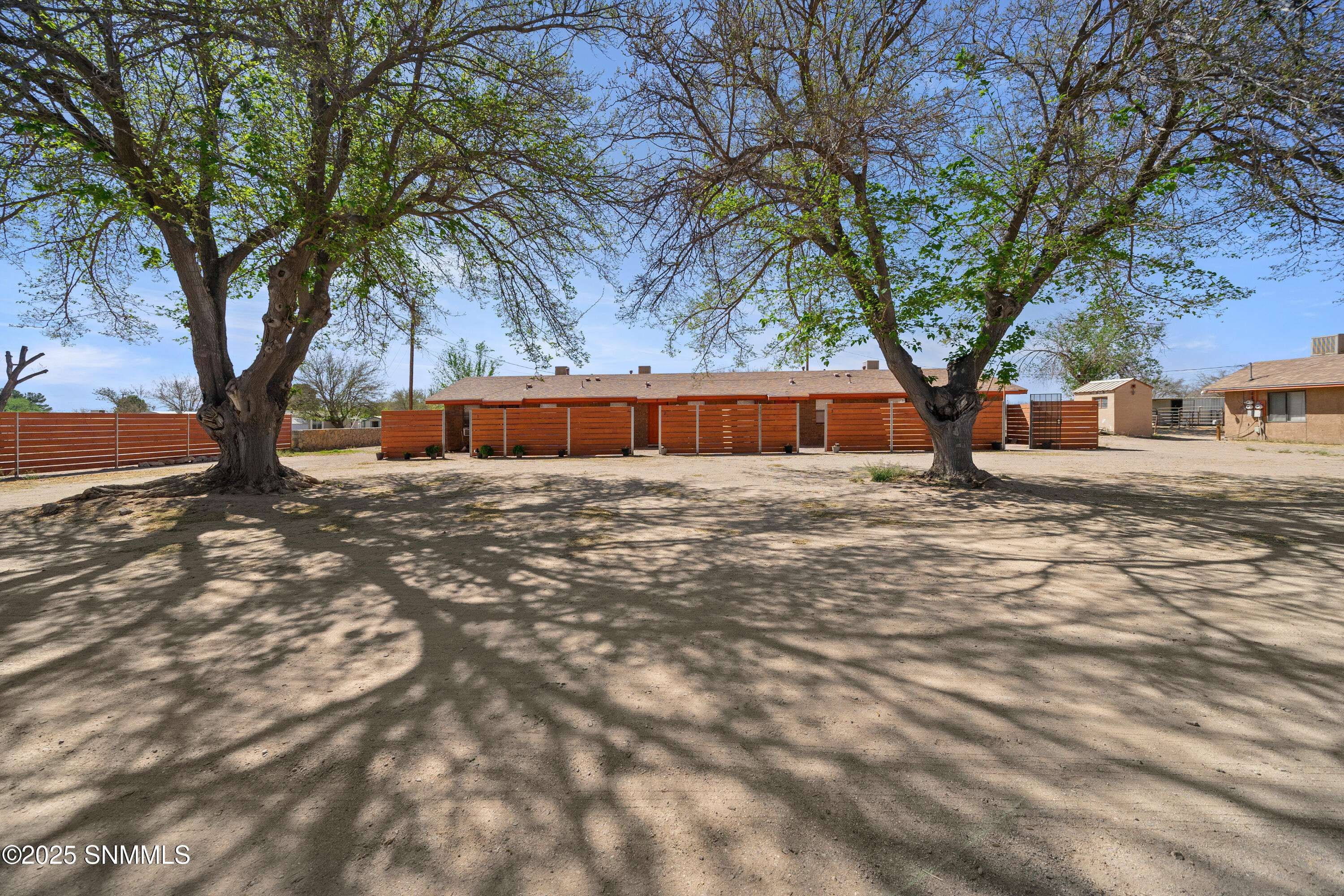 Las Cruces, NM 88005,3820 Calle De Las Margaritas