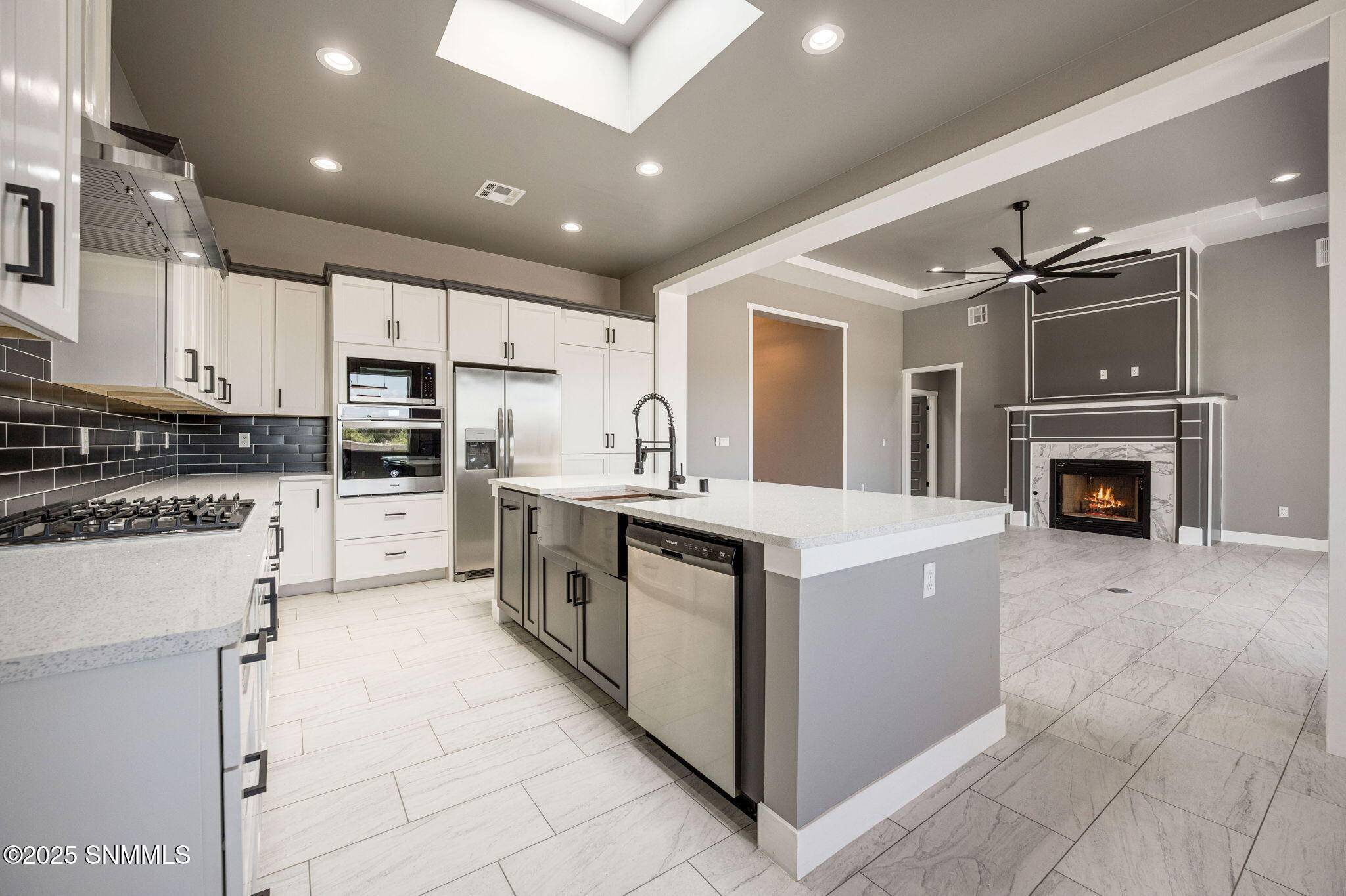 Las Cruces, NM 88001,5440 Boulder Creek CT