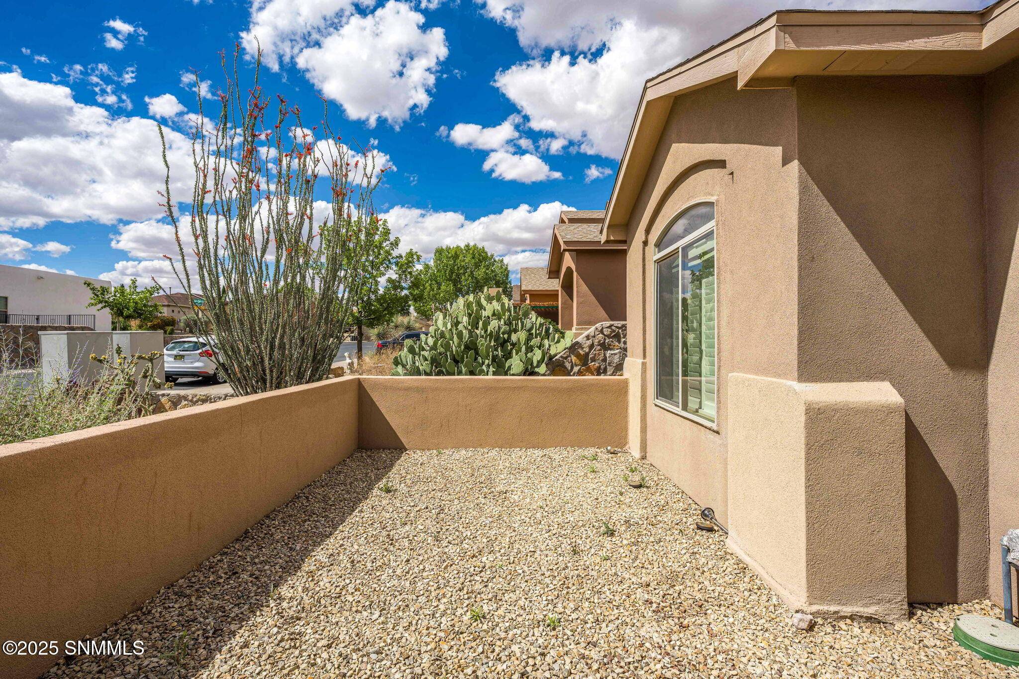 Las Cruces, NM 88012,7434 Sierra Luz DR