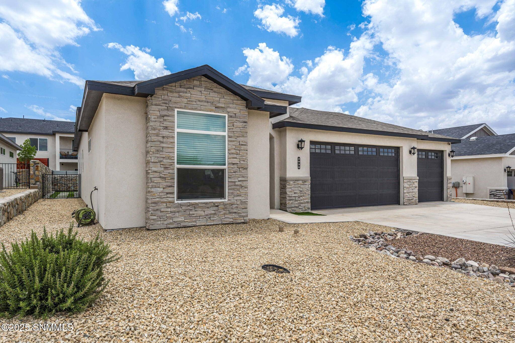 Las Cruces, NM 88012,2930 Marvin Gardens AVE