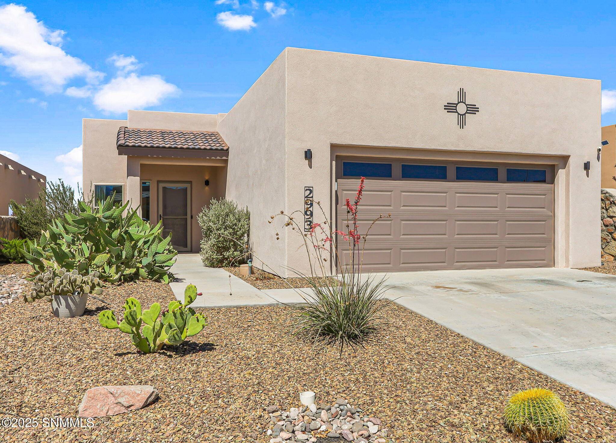 Las Cruces, NM 88011,2993 Don Buck DR