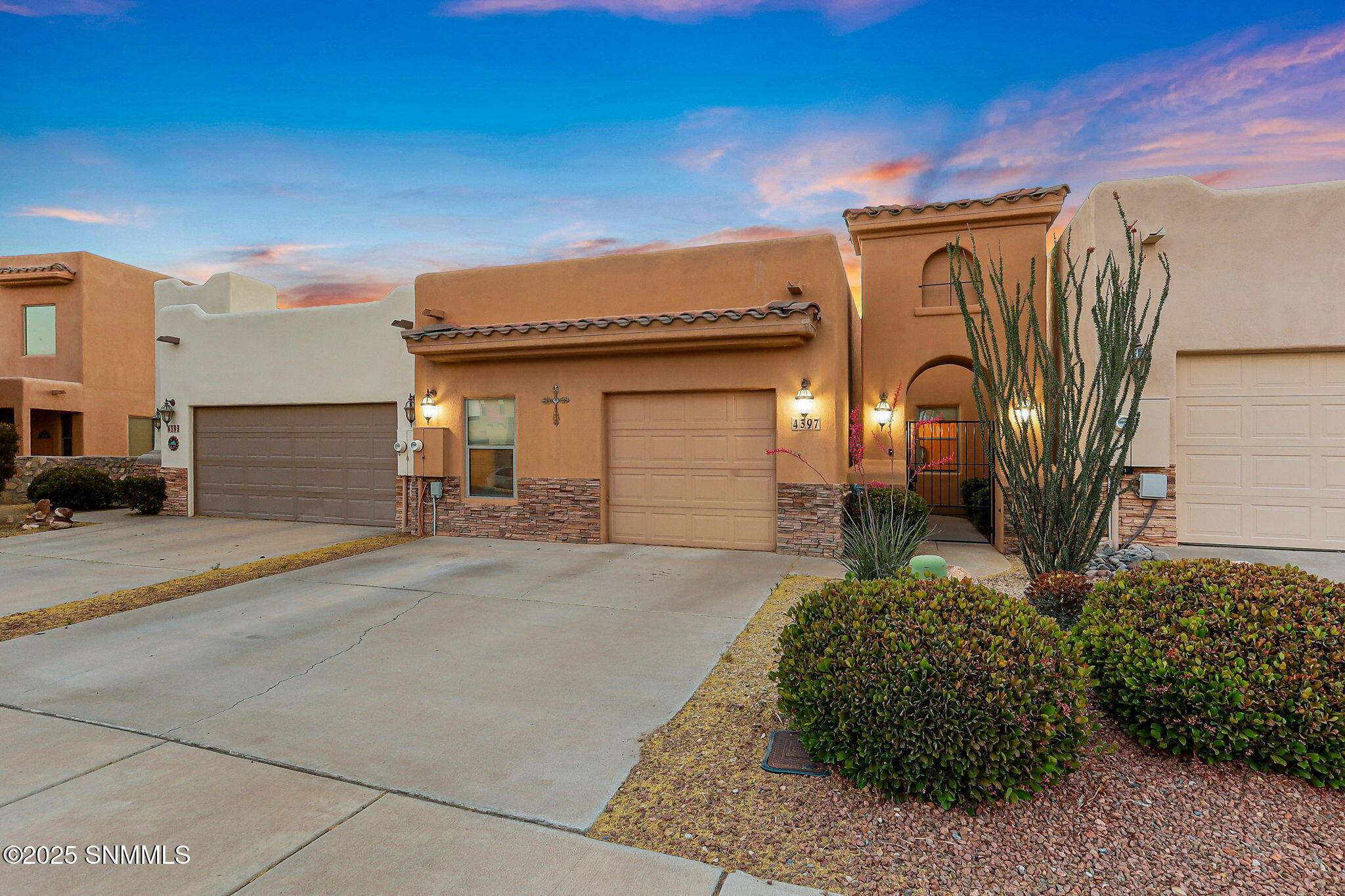 Las Cruces, NM 88011,4397 Levante DR