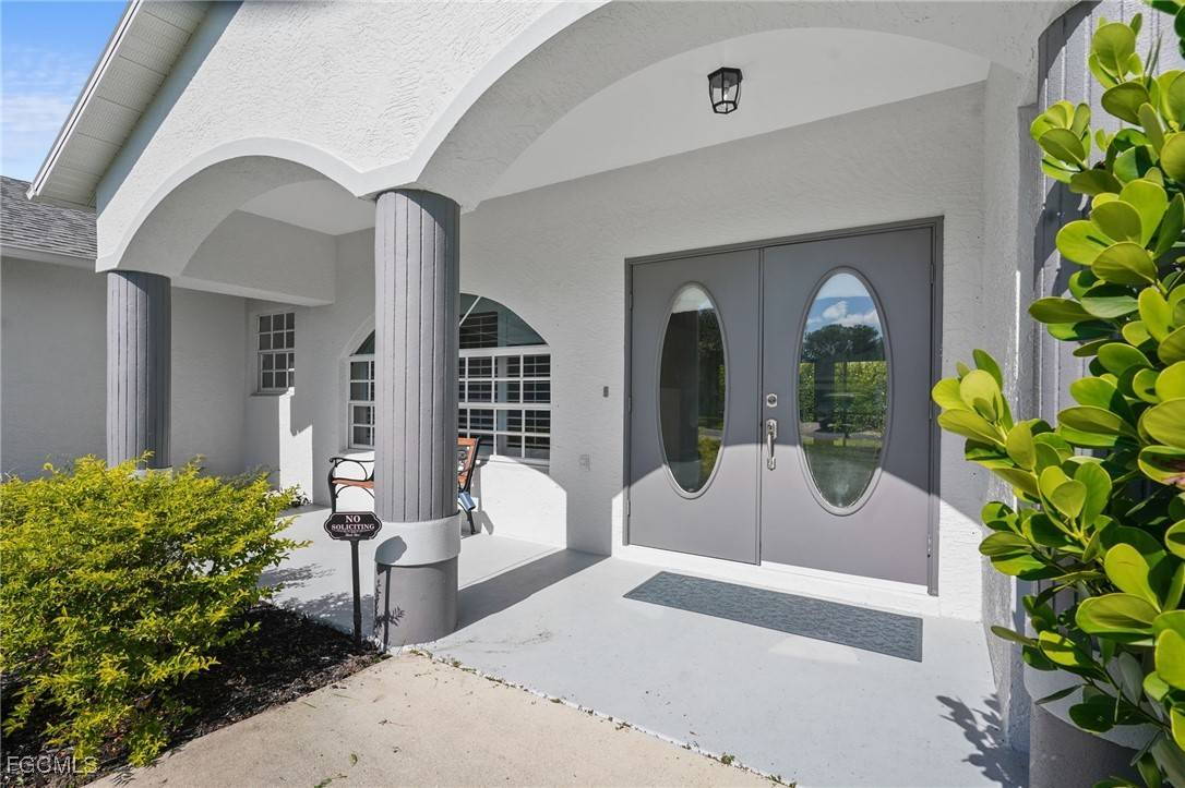 Fort Myers, FL 33967,17511 Caloosa Trace CIR